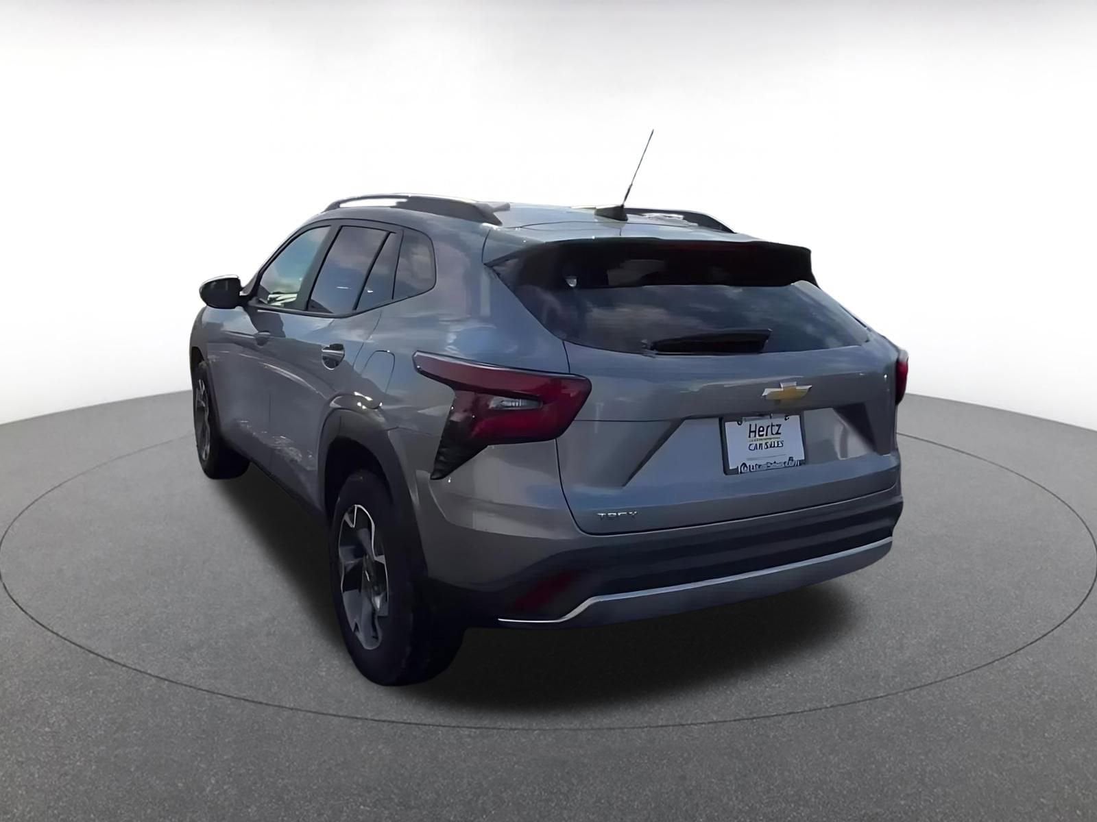 Thumbnail: 2025 Chevrolet Trax - 18