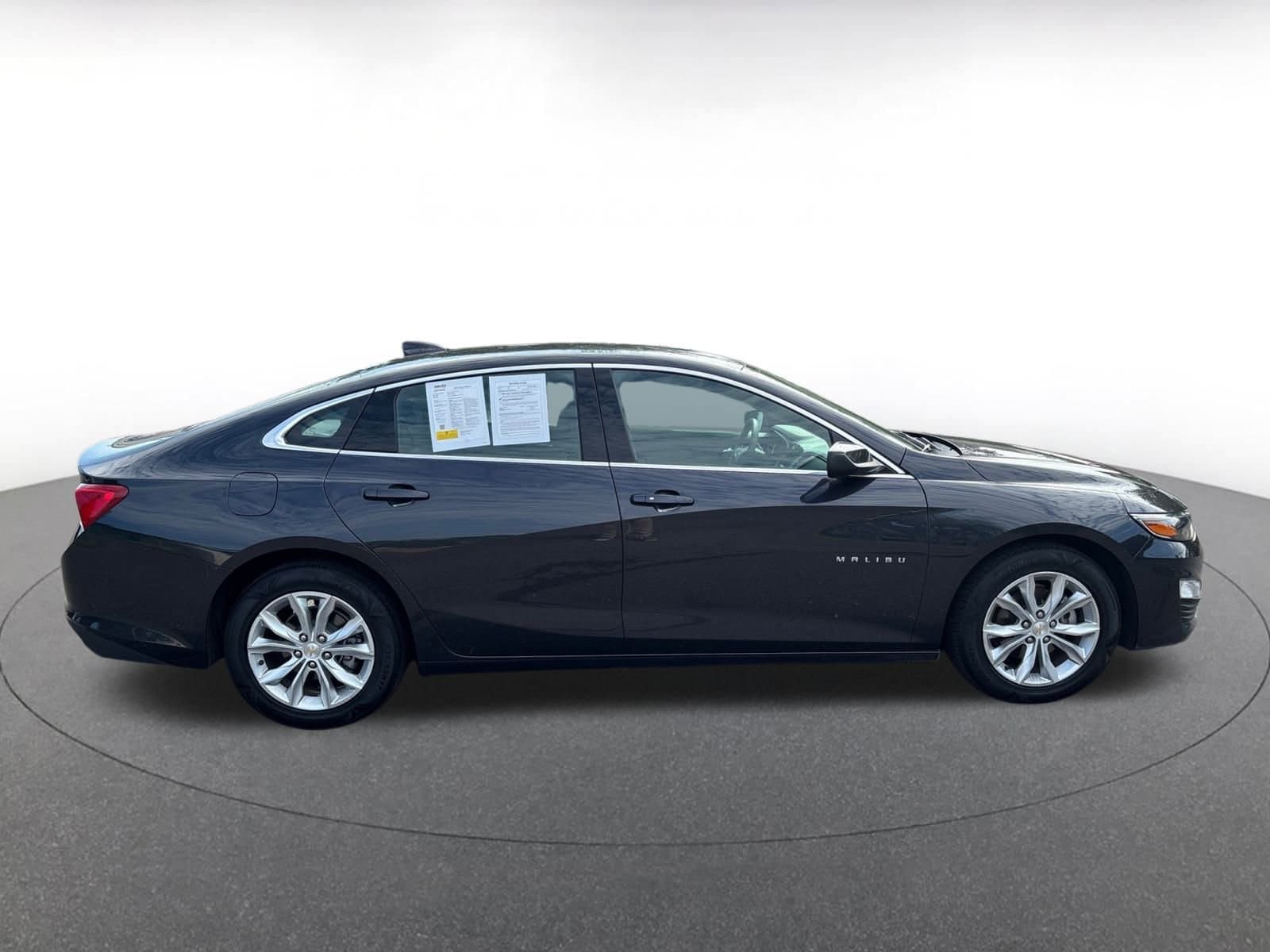 Thumbnail: 2023 Chevrolet Malibu - 8