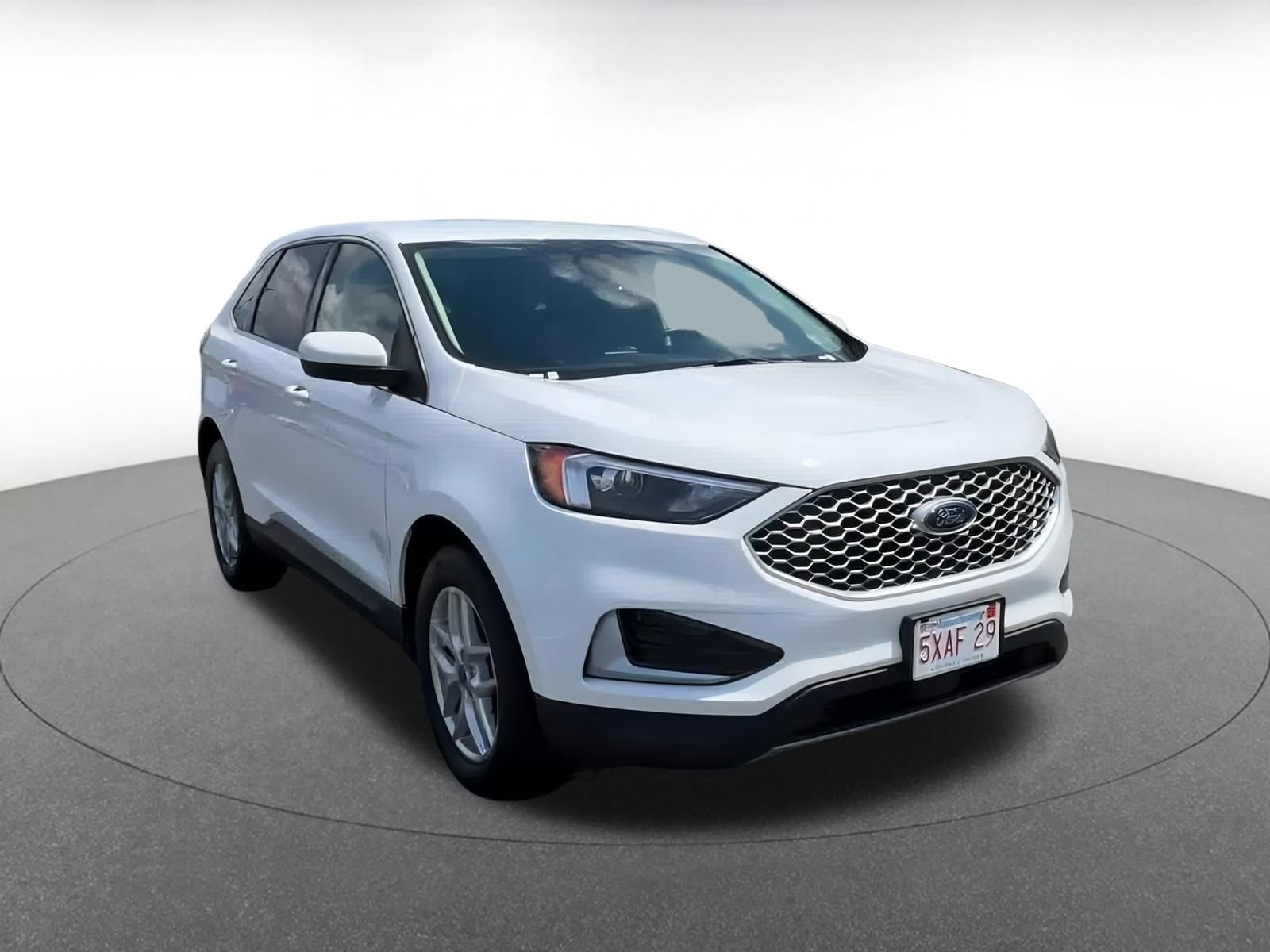 Thumbnail: 2024 Ford Edge - 3