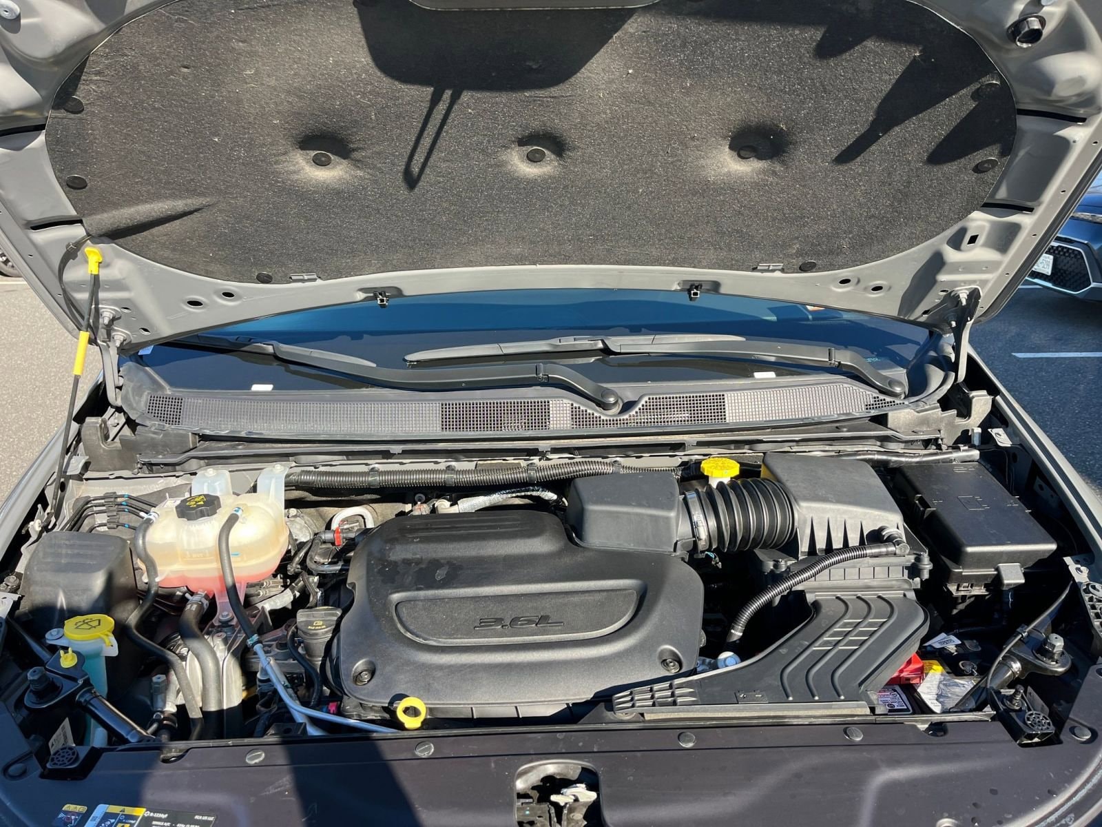 Thumbnail: 2025 Chrysler Pacifica - 32