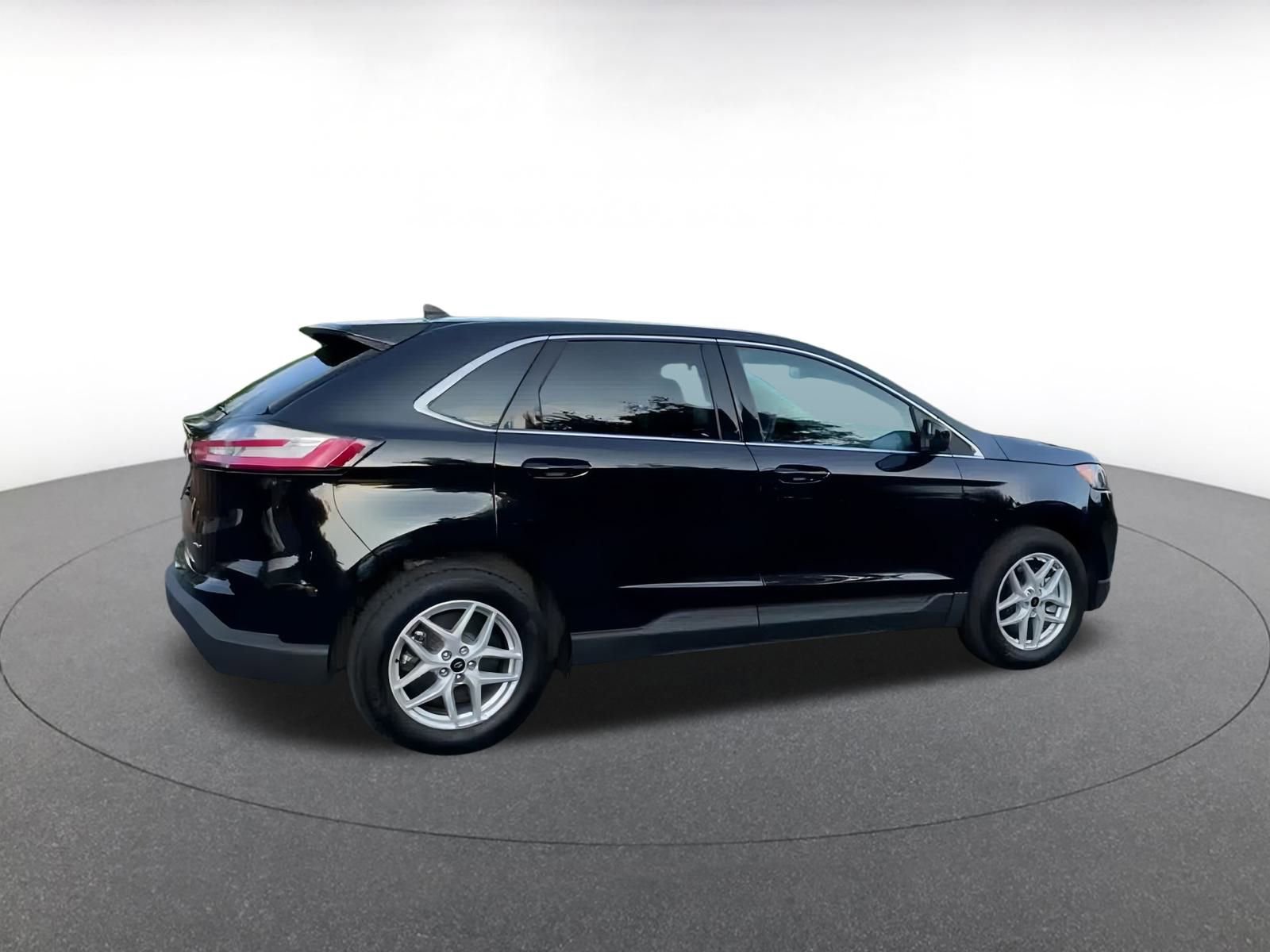 Thumbnail: 2024 Ford Edge - 13