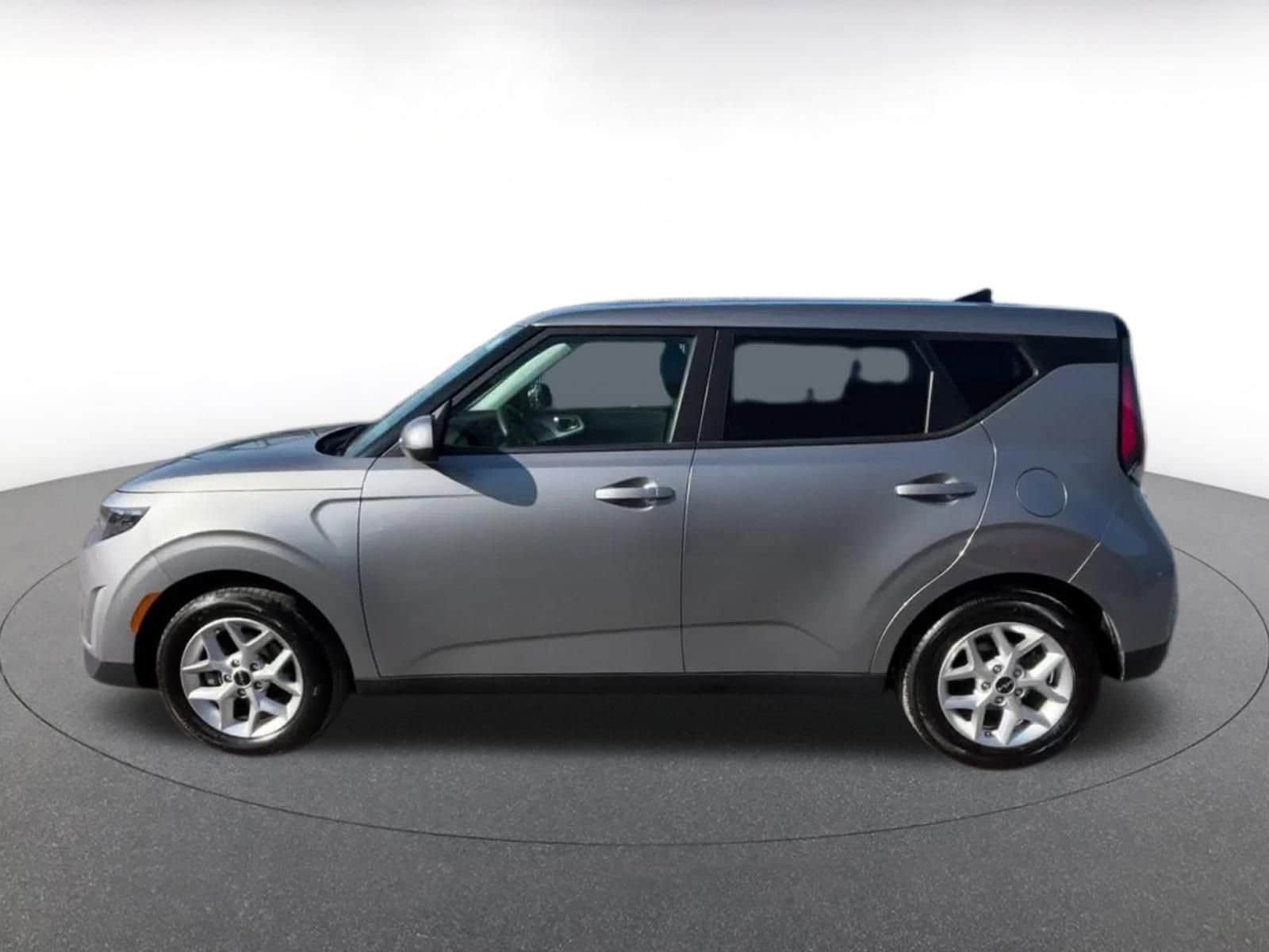 Thumbnail: 2025 Kia Soul - 9