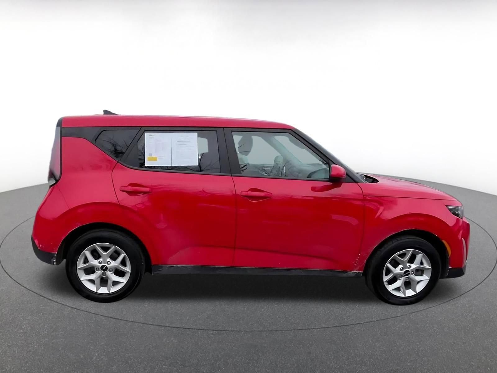 Thumbnail: 2025 Kia Soul - 16