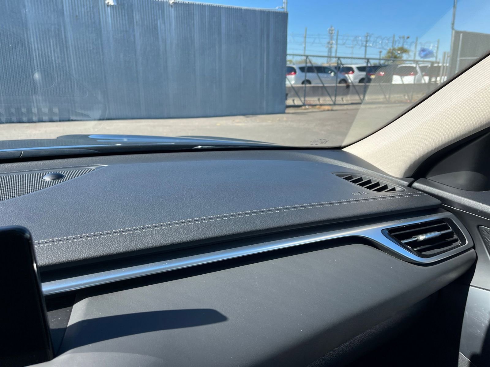 Thumbnail: 2025 Genesis G70 - 35