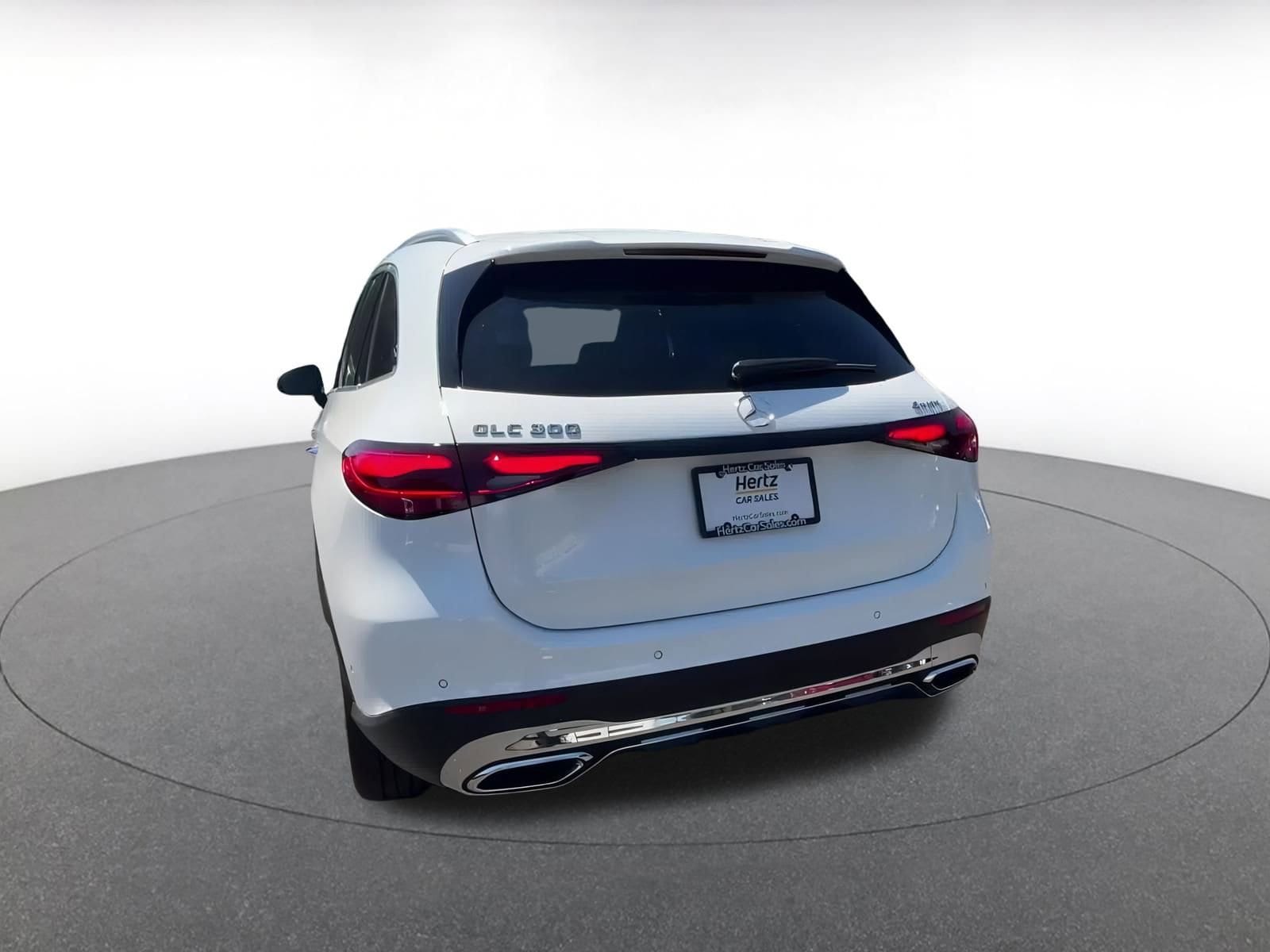 Thumbnail: 2024 Mercedes-Benz GLC - 10