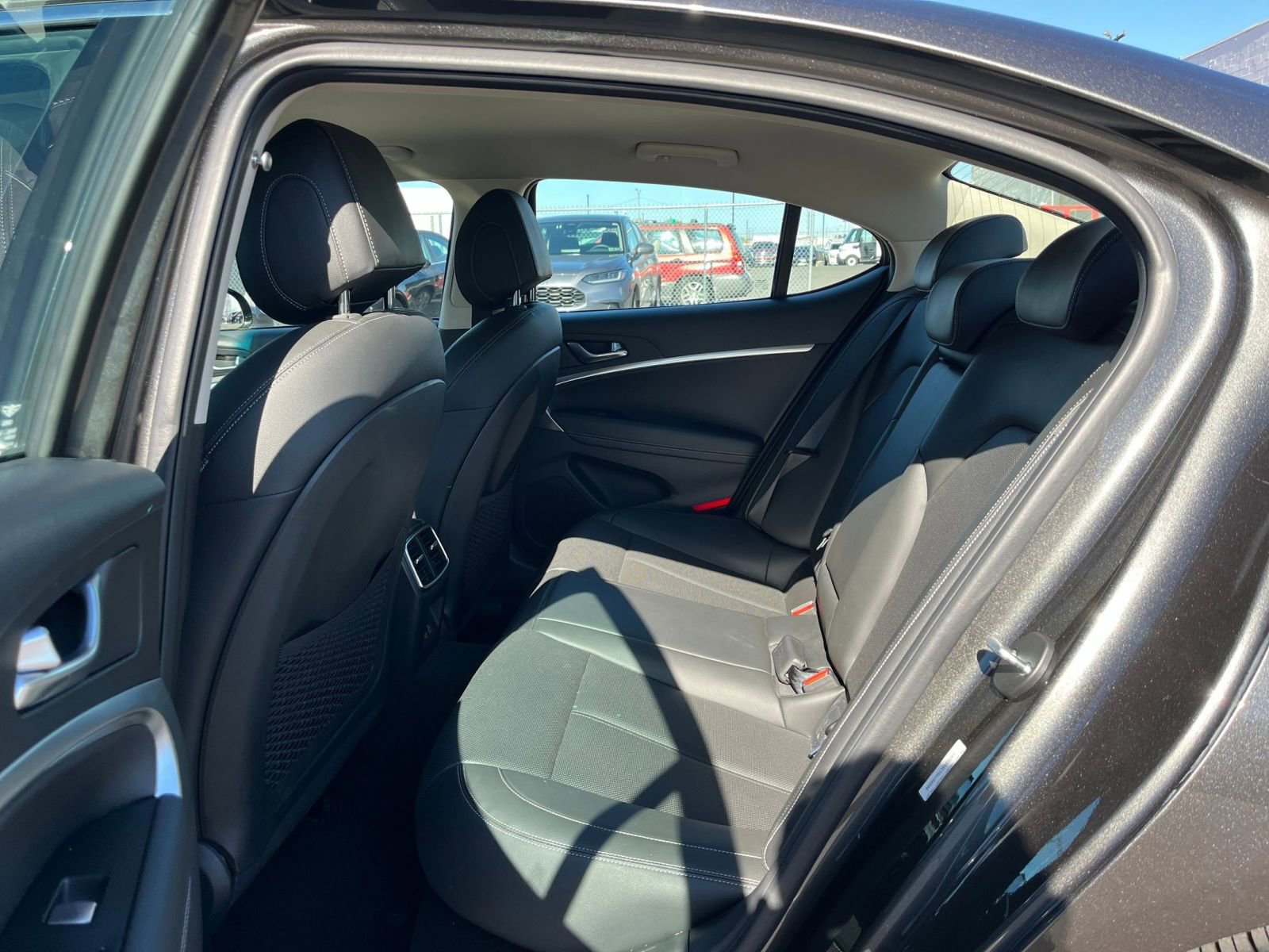 Thumbnail: 2025 Genesis G70 - 25