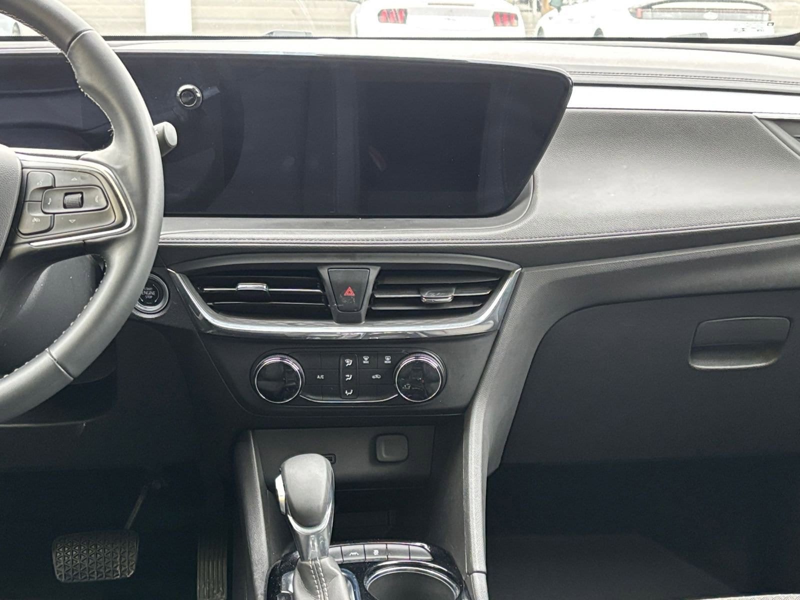 Thumbnail: 2025 Buick Encore GX - 18