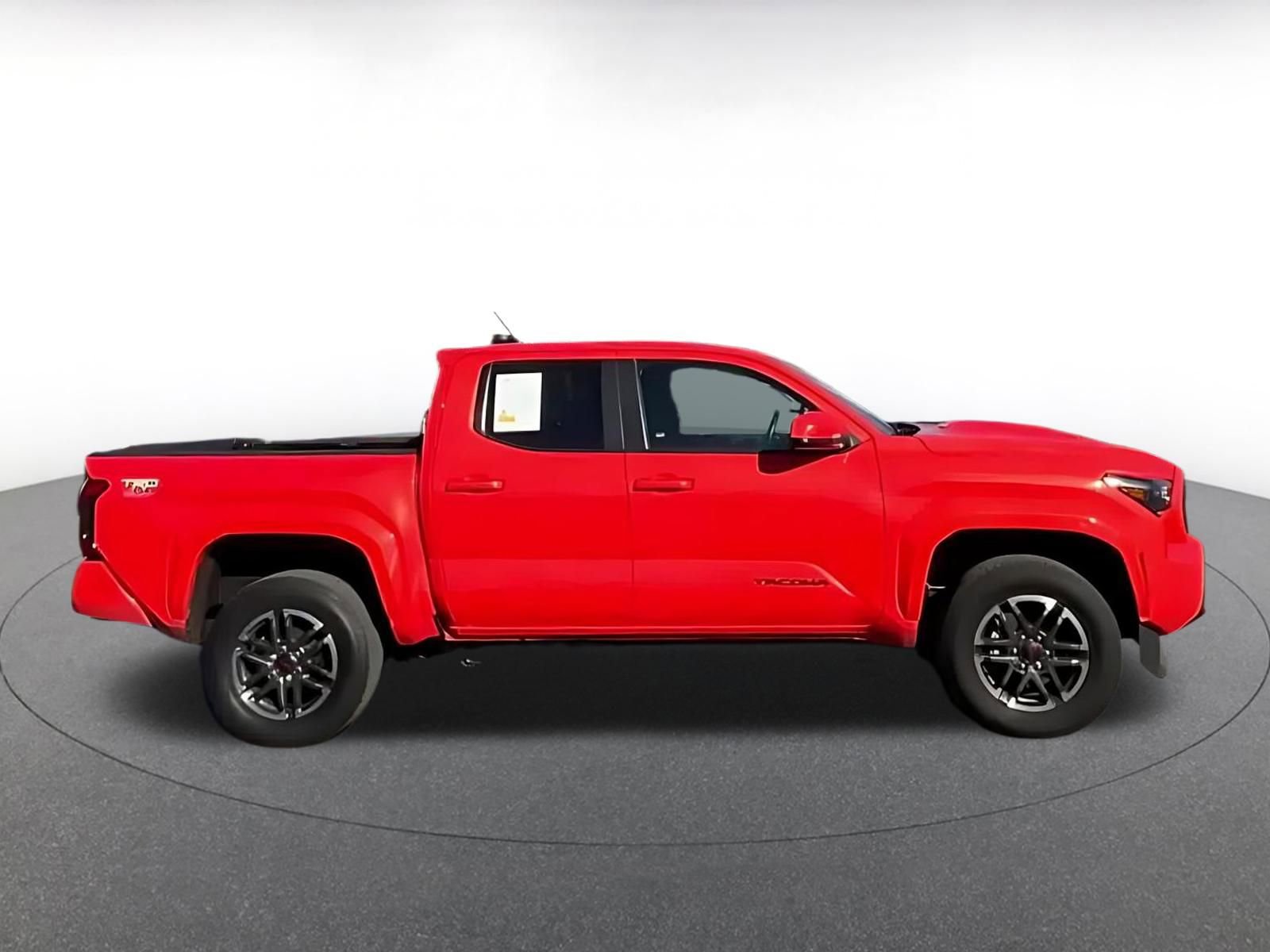 Thumbnail: 2024 Toyota Tacoma - 11
