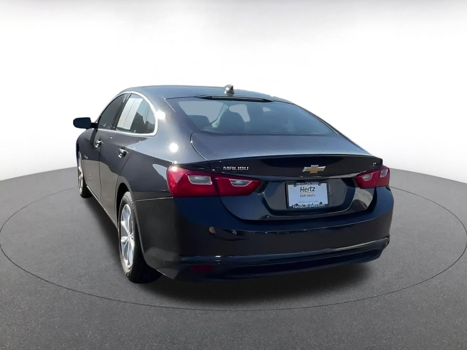 Thumbnail: 2023 Chevrolet Malibu - 11