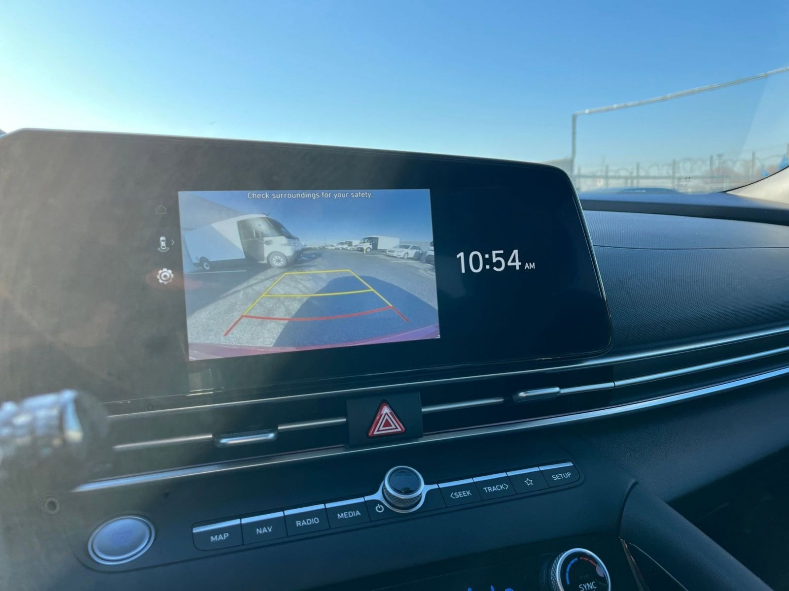 Thumbnail: 2025 Hyundai Elantra - 17