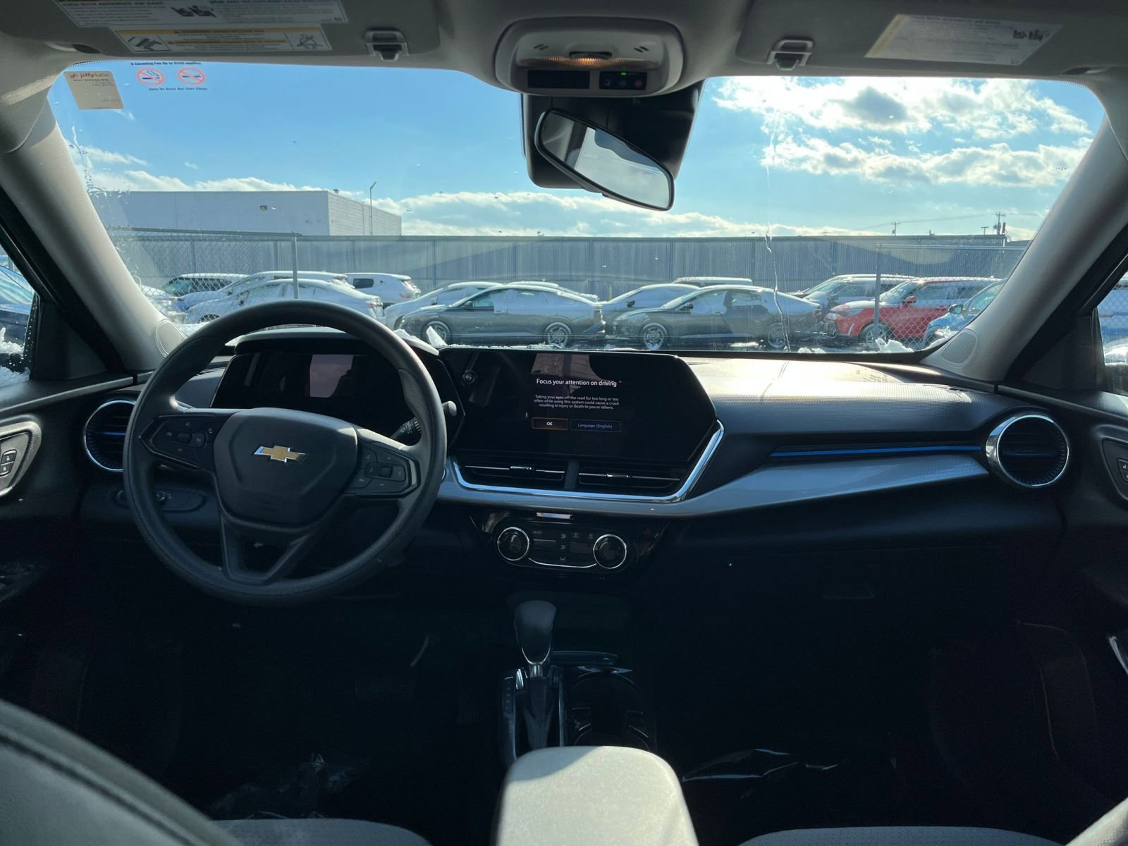 Thumbnail: 2025 Chevrolet Trax - 32