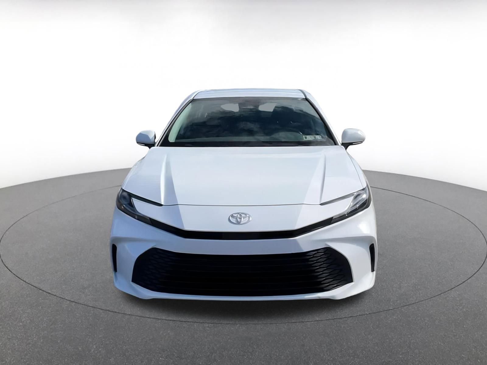 Thumbnail: 2025 Toyota Camry - 4