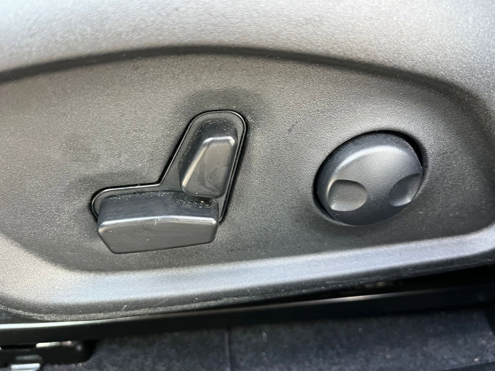 Thumbnail: 2025 Jeep Compass - 23