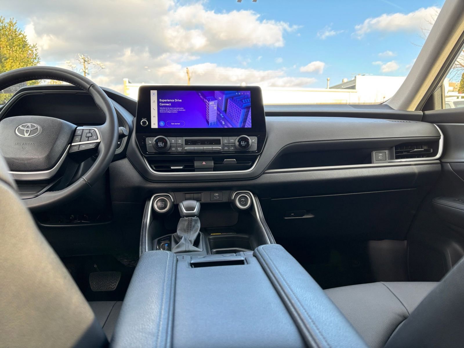 Thumbnail: 2025 Toyota Grand Highlander - 18