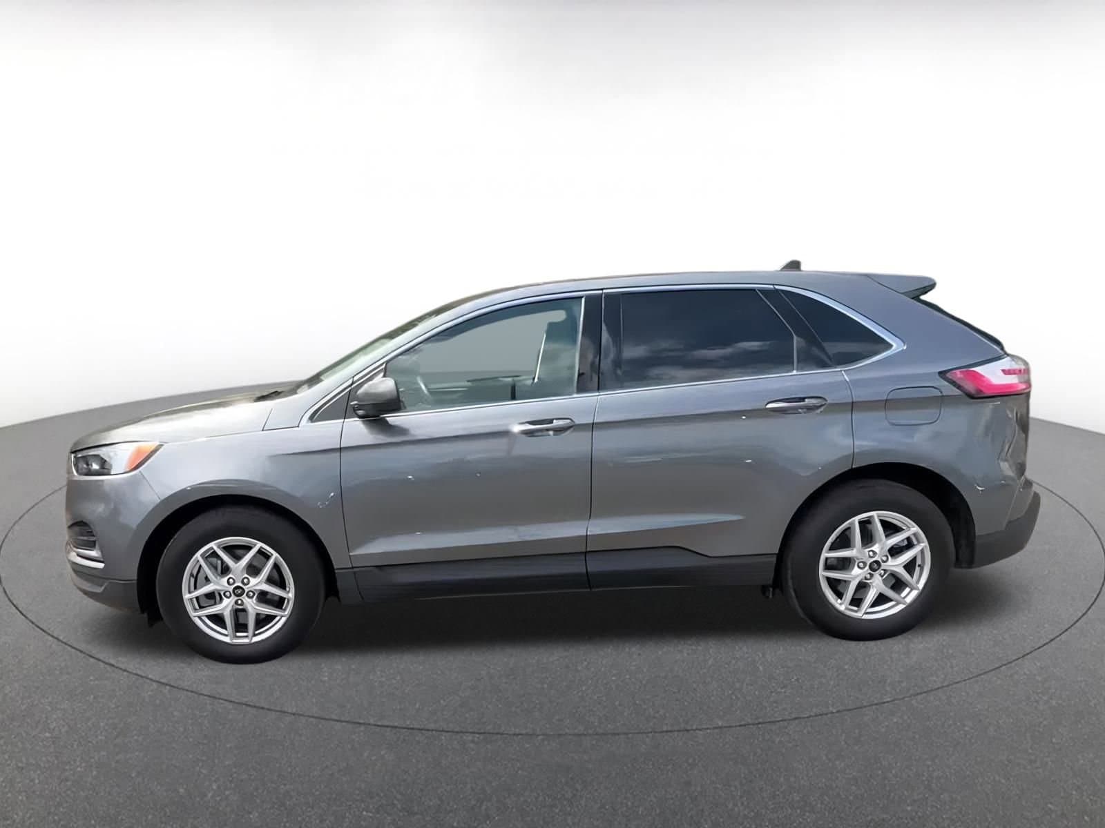 Thumbnail: 2024 Ford Edge - 8