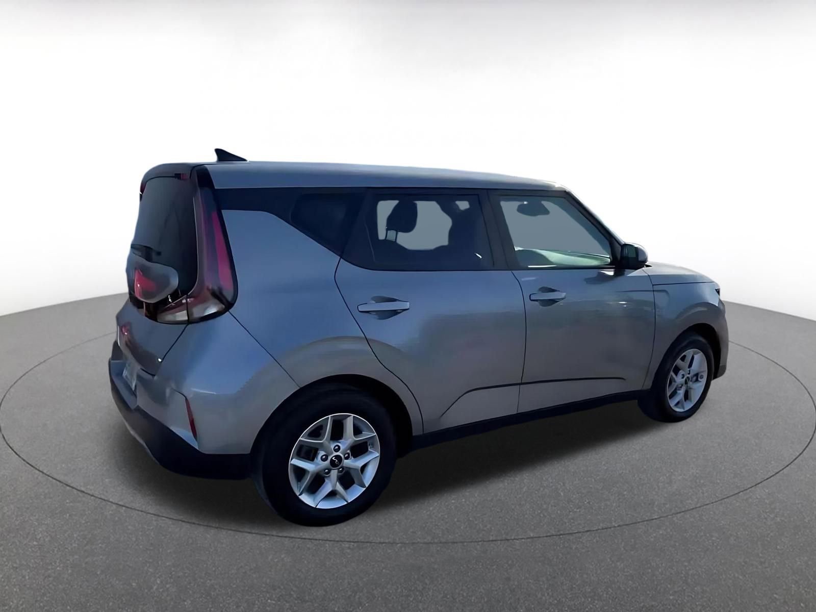 Thumbnail: 2025 Kia Soul - 15