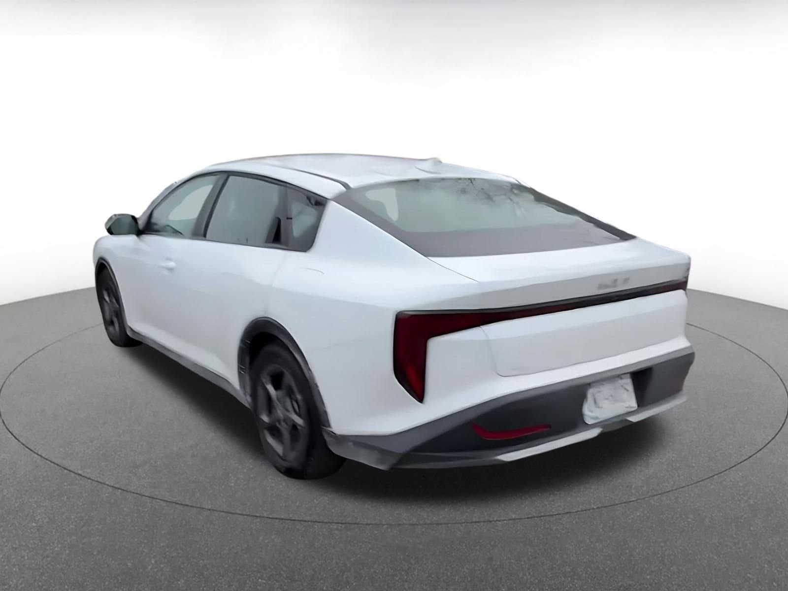 Thumbnail: 2025 Kia K4 - 11