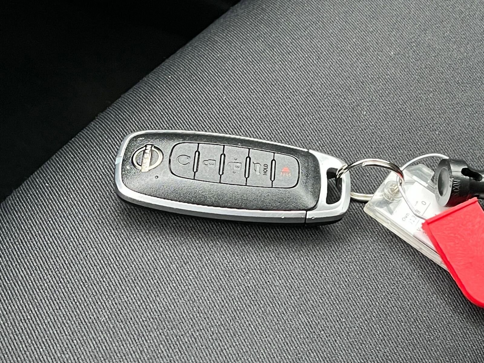 Thumbnail: 2025 Nissan Pathfinder - 21