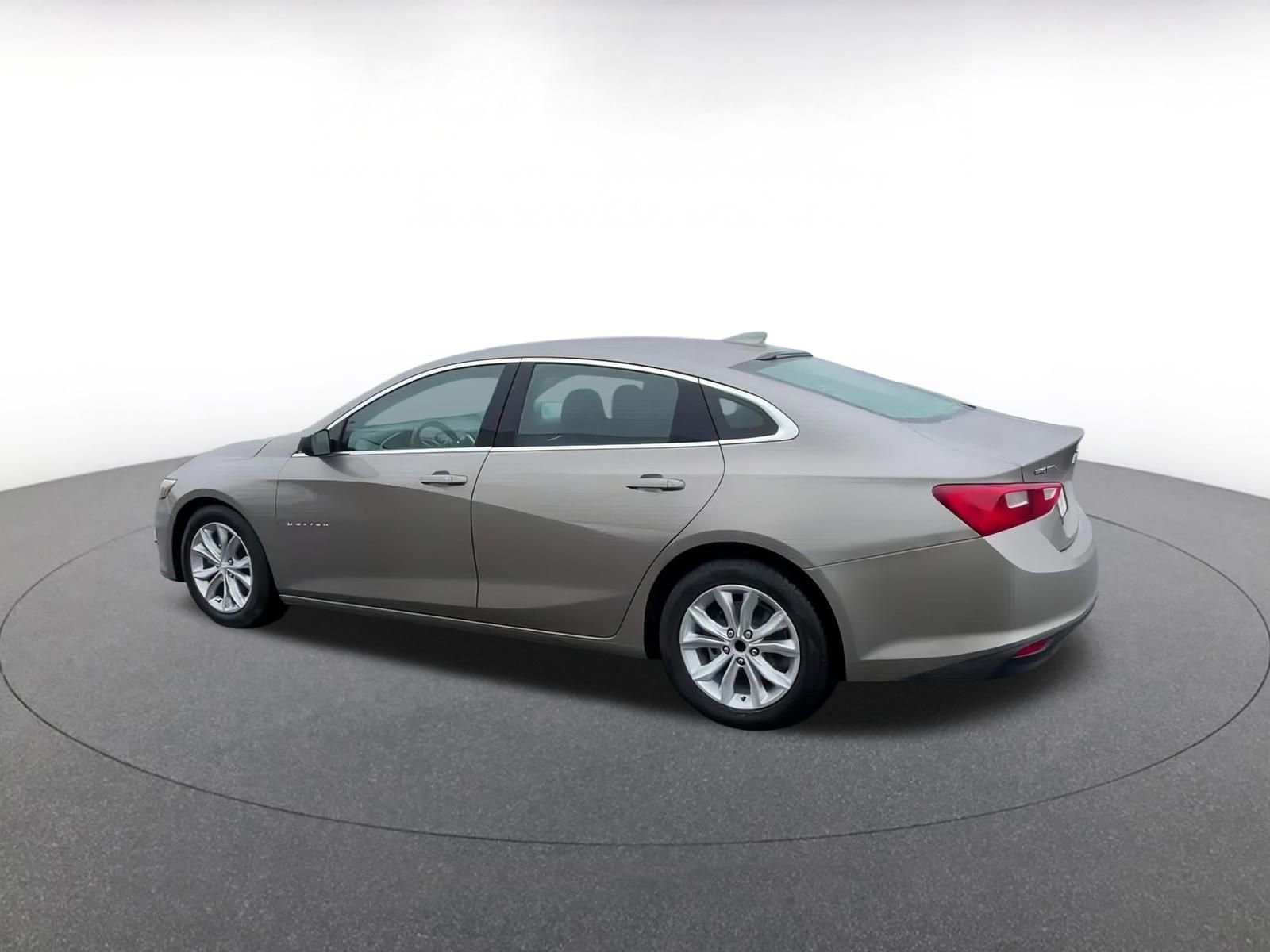 2023 Chevrolet Malibu LT 10