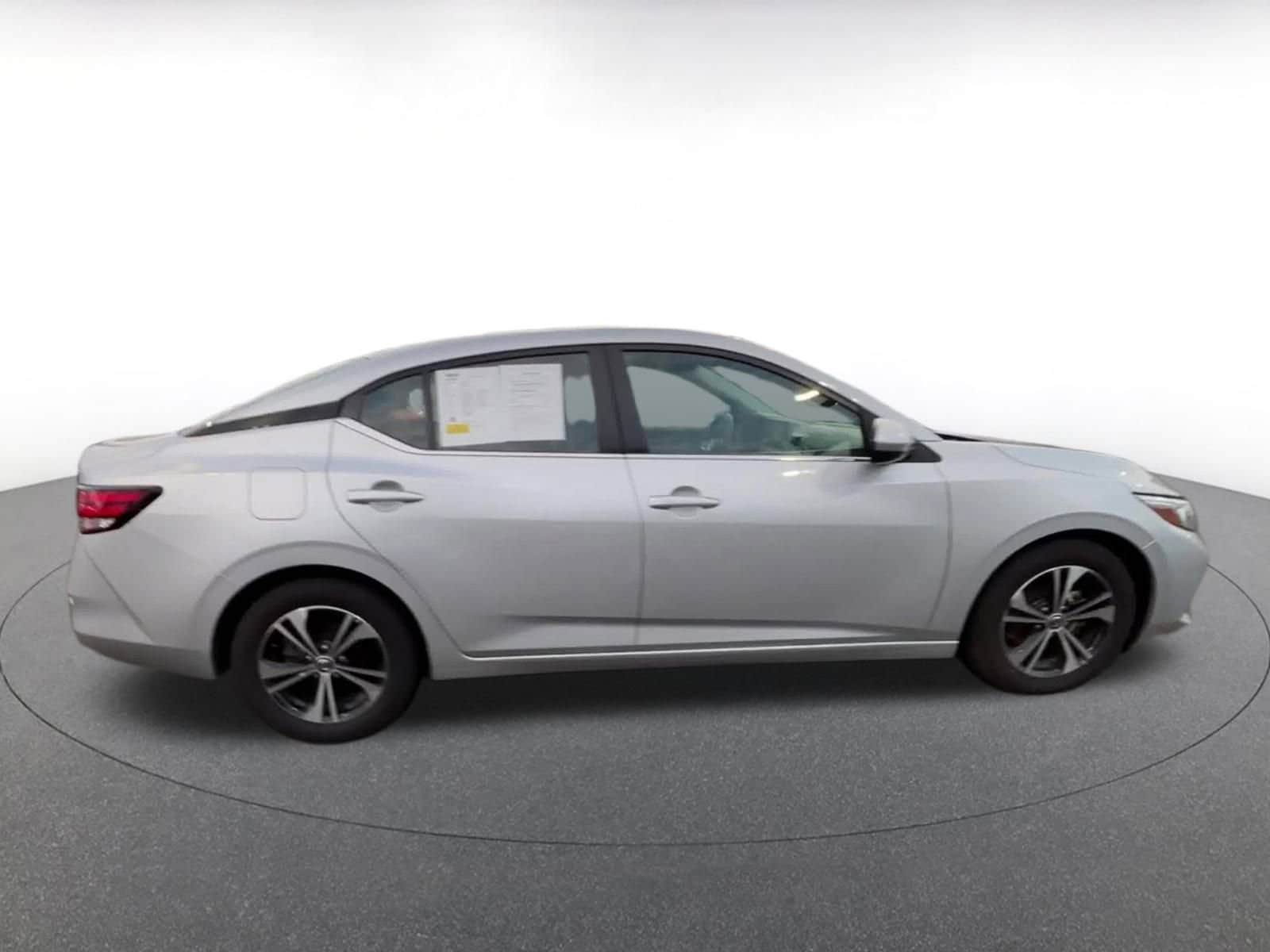 Thumbnail: 2023 Nissan Sentra - 16