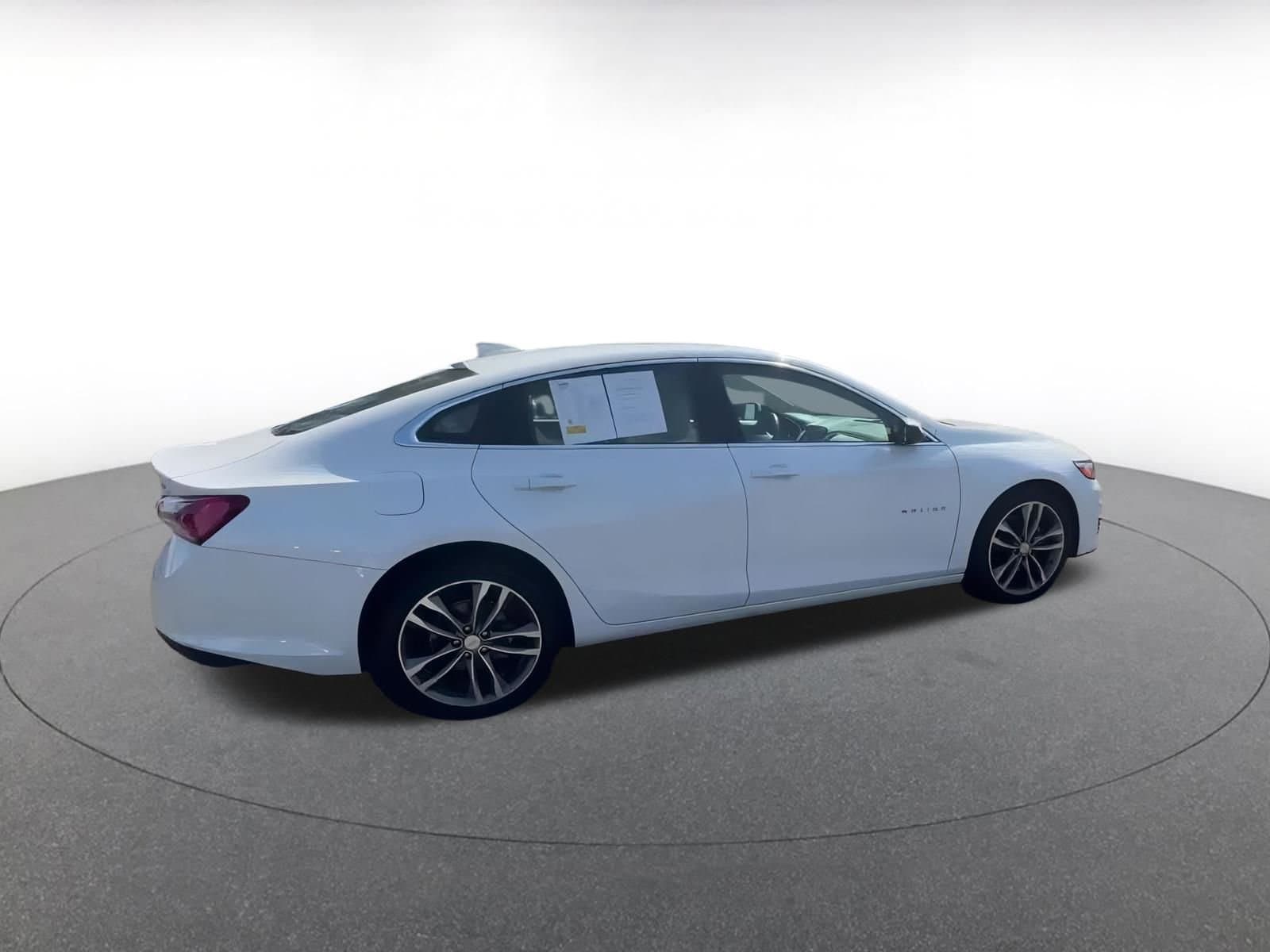 Thumbnail: 2024 Chevrolet Malibu - 14