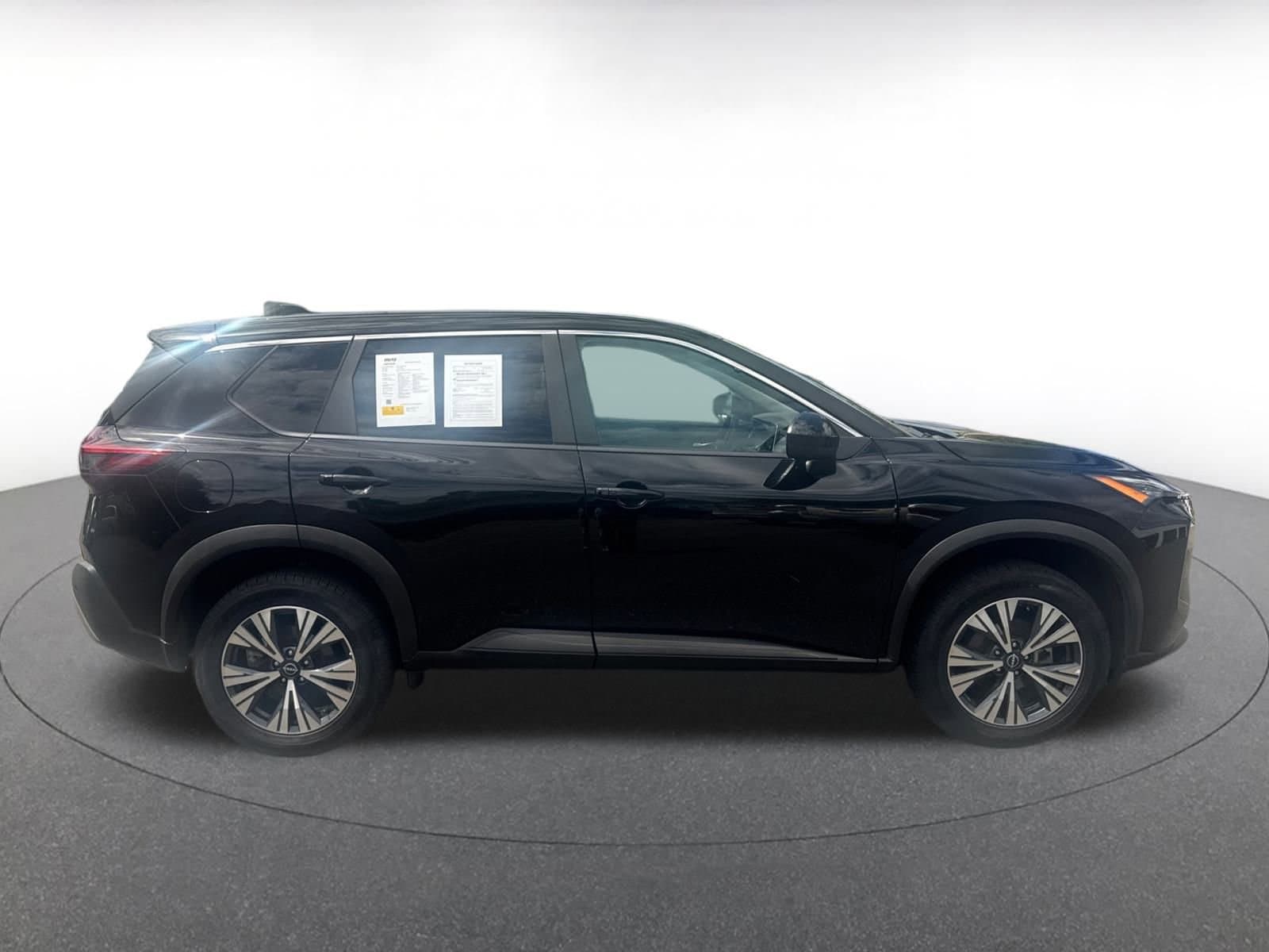 Thumbnail: 2023 Nissan Rogue - 8