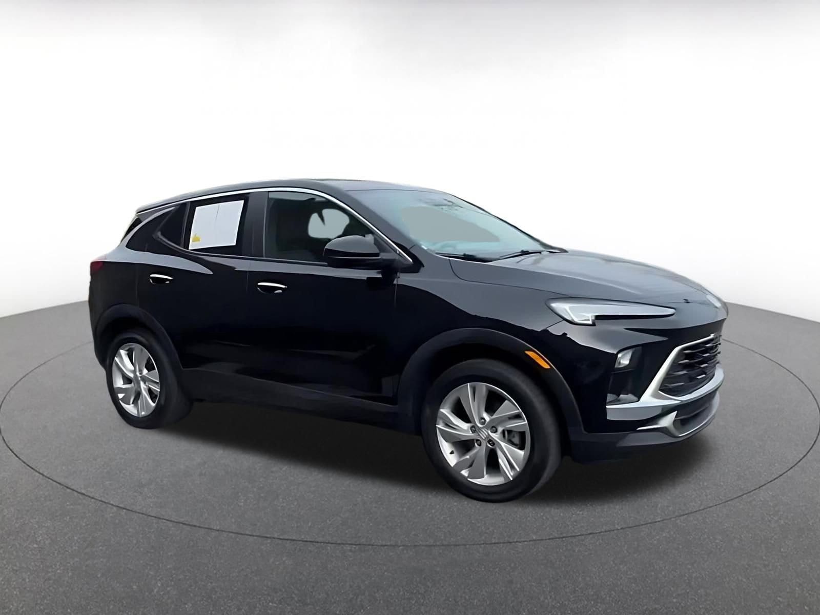 Thumbnail: 2025 Buick Encore GX - 1