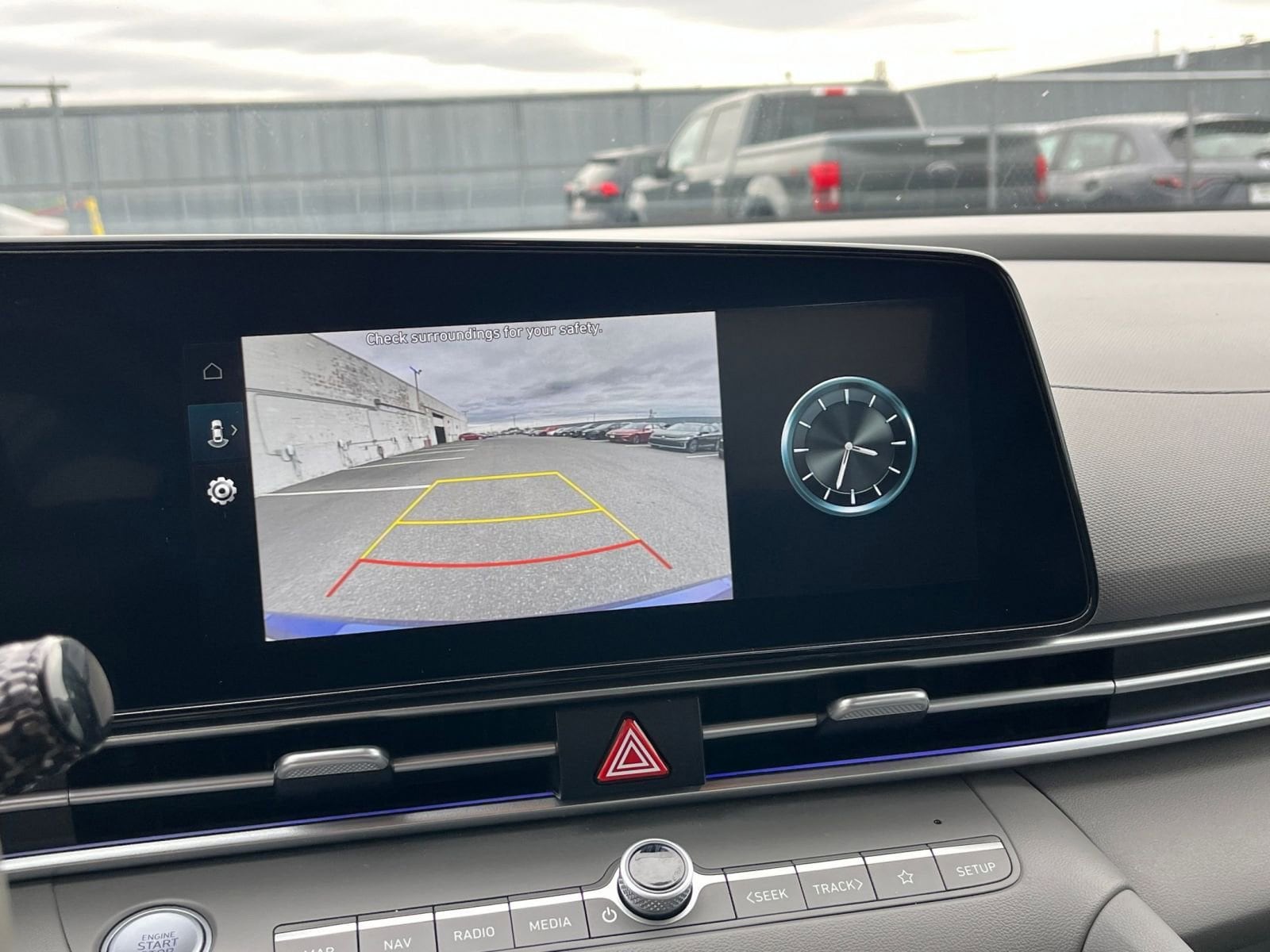 Thumbnail: 2025 Hyundai Elantra - 17