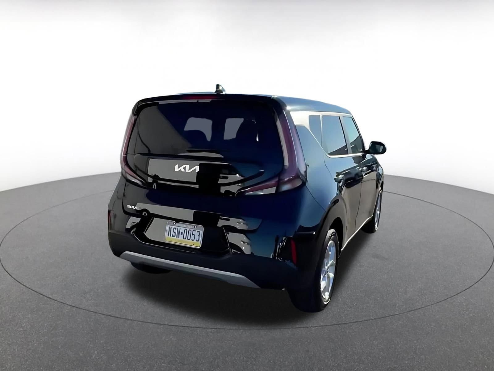 Thumbnail: 2025 Kia Soul - 15