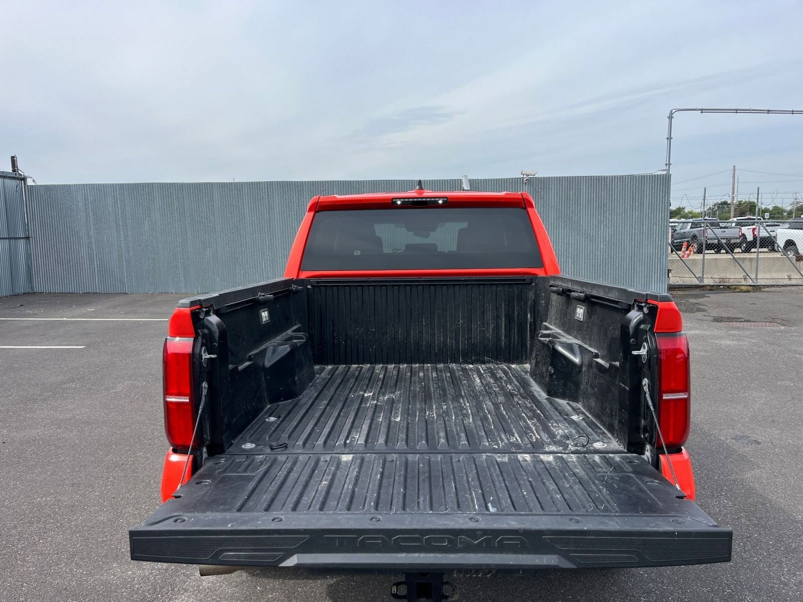 Thumbnail: 2024 Toyota Tacoma - 30