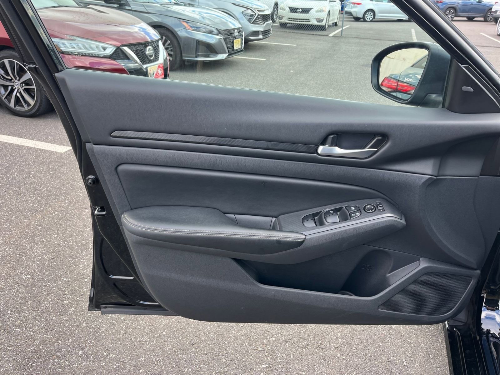 Thumbnail: 2025 Nissan Altima - 18