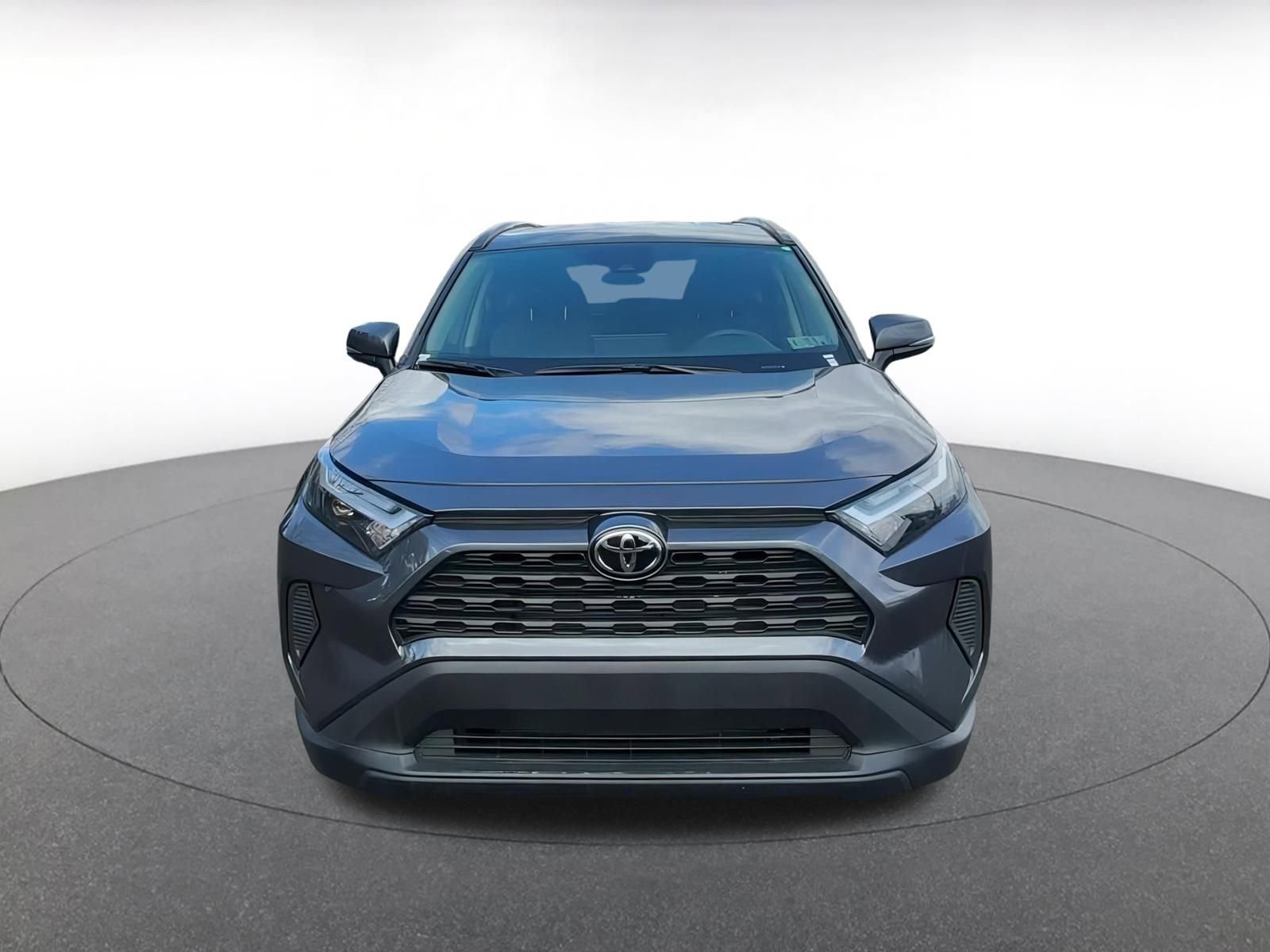 2024 Toyota RAV4 XLE 5