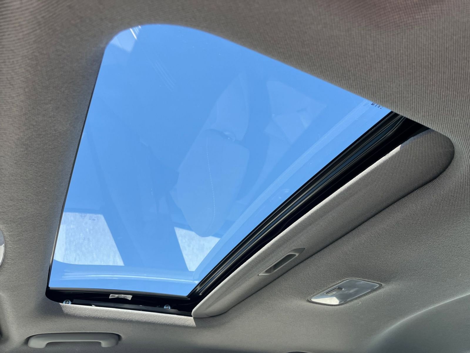 Thumbnail: 2025 Hyundai Elantra - 29