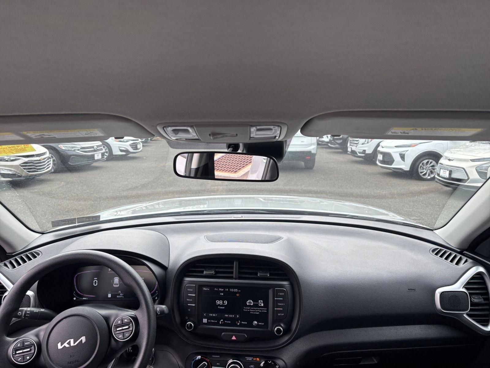 2023 Kia Soul LX 33