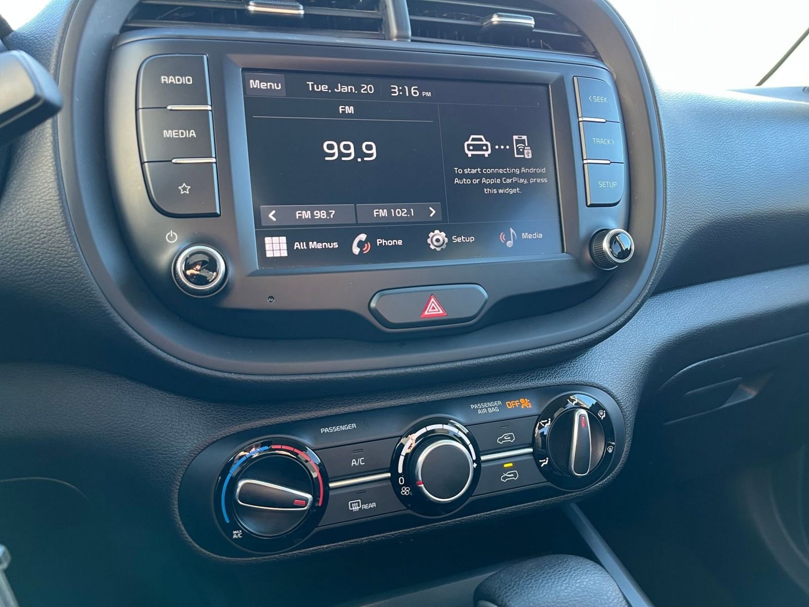 Thumbnail: 2023 Kia Soul - 20