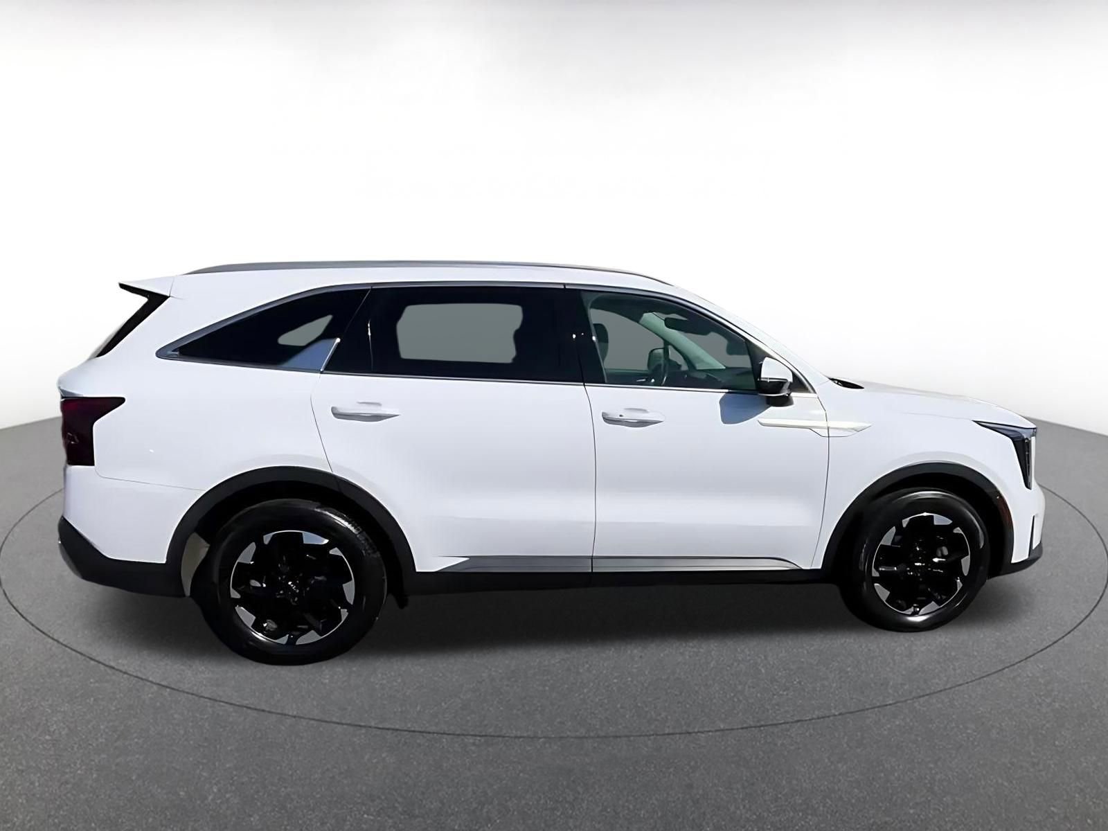 Thumbnail: 2024 Kia Sorento - 16