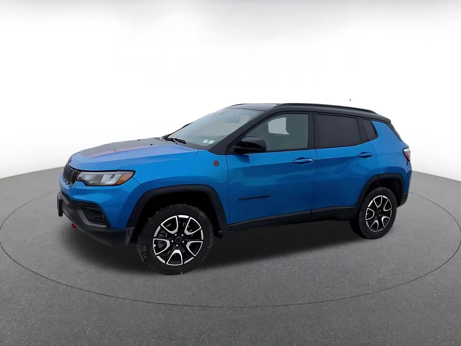 Thumbnail: 2025 Jeep Compass - 8