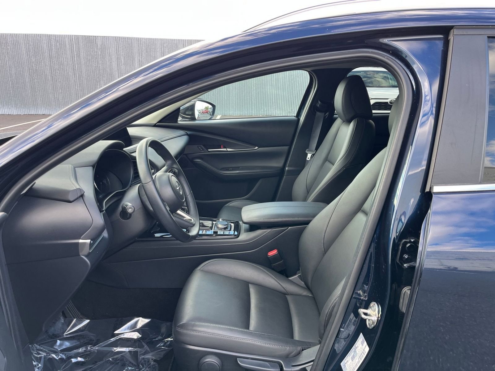 Thumbnail: 2025 Mazda CX-30 - 24