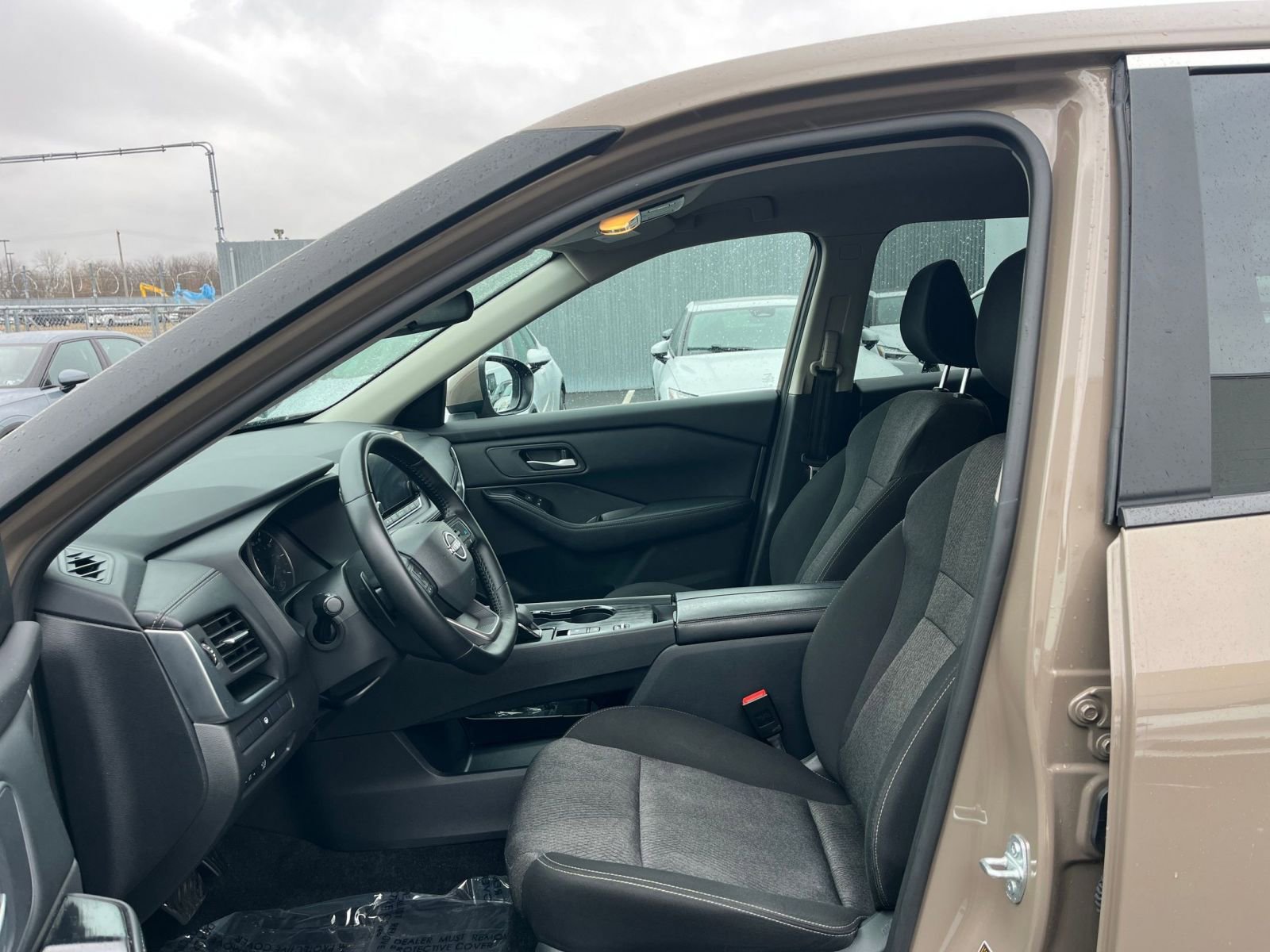 Thumbnail: 2025 Nissan Rogue - 28