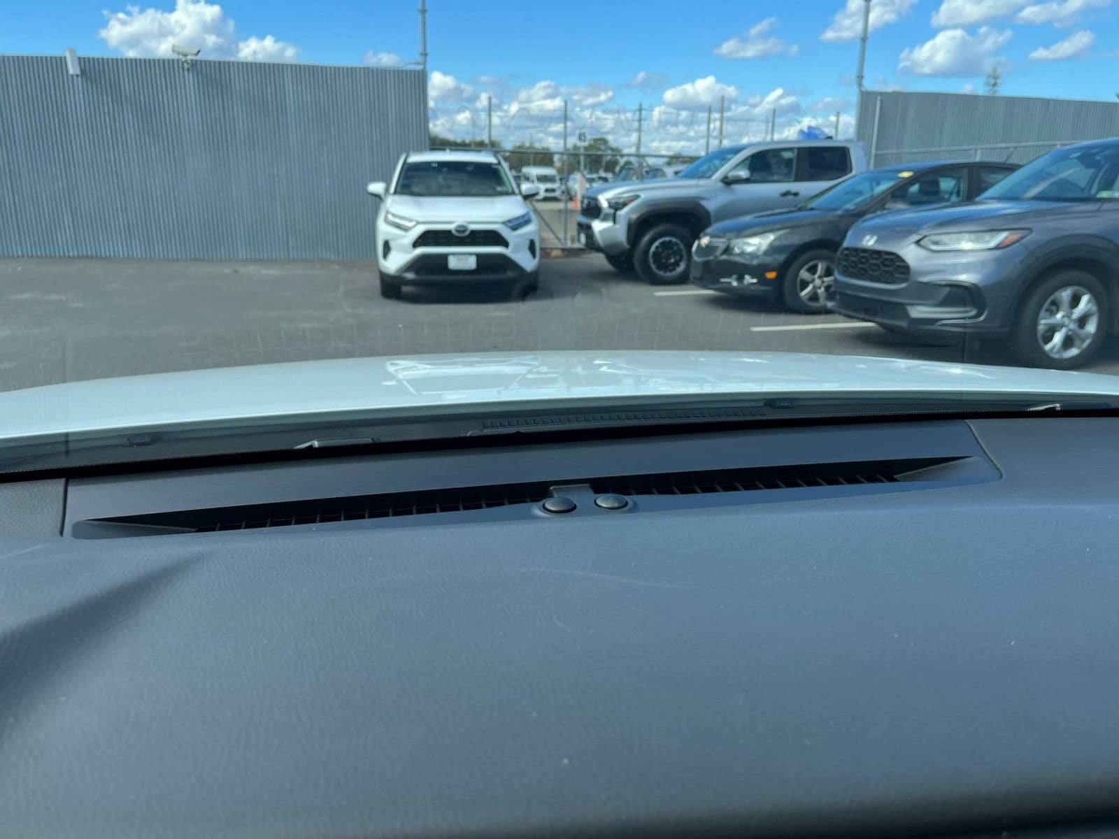 Thumbnail: 2025 Toyota Camry - 18