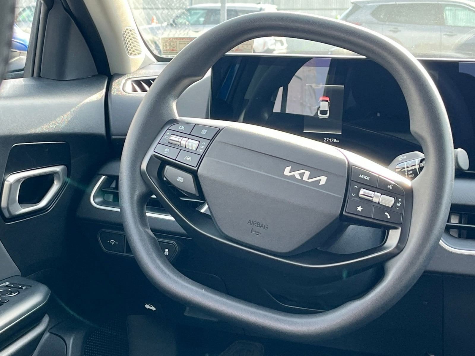 Thumbnail: 2025 Kia K4 - 28