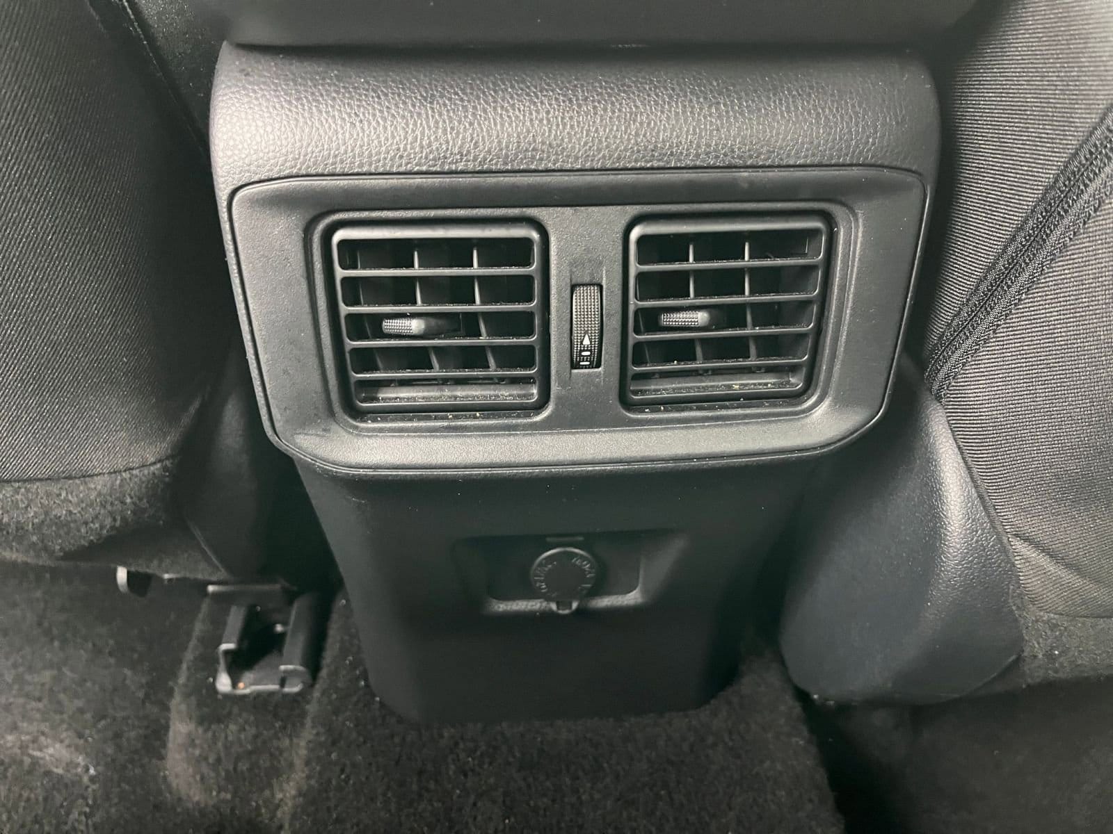 Thumbnail: 2025 Toyota RAV4 - 23