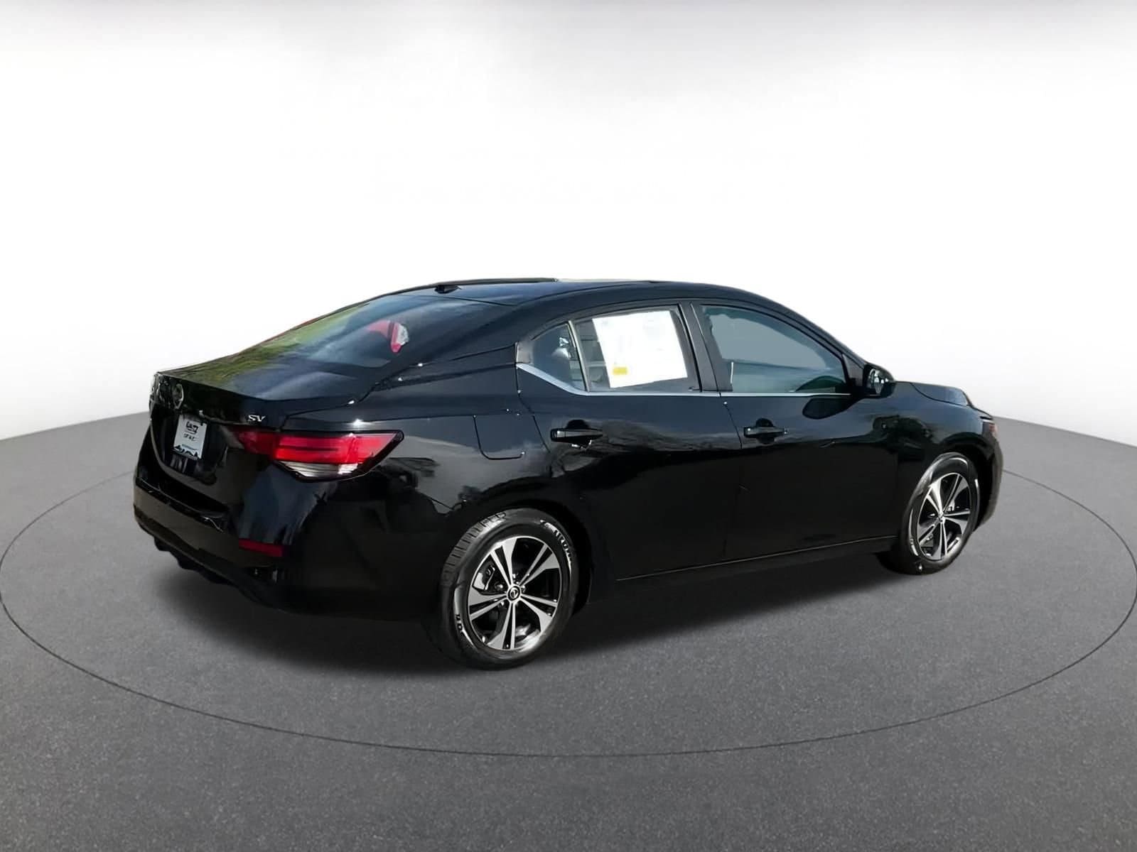 2023 Nissan Sentra SV 13