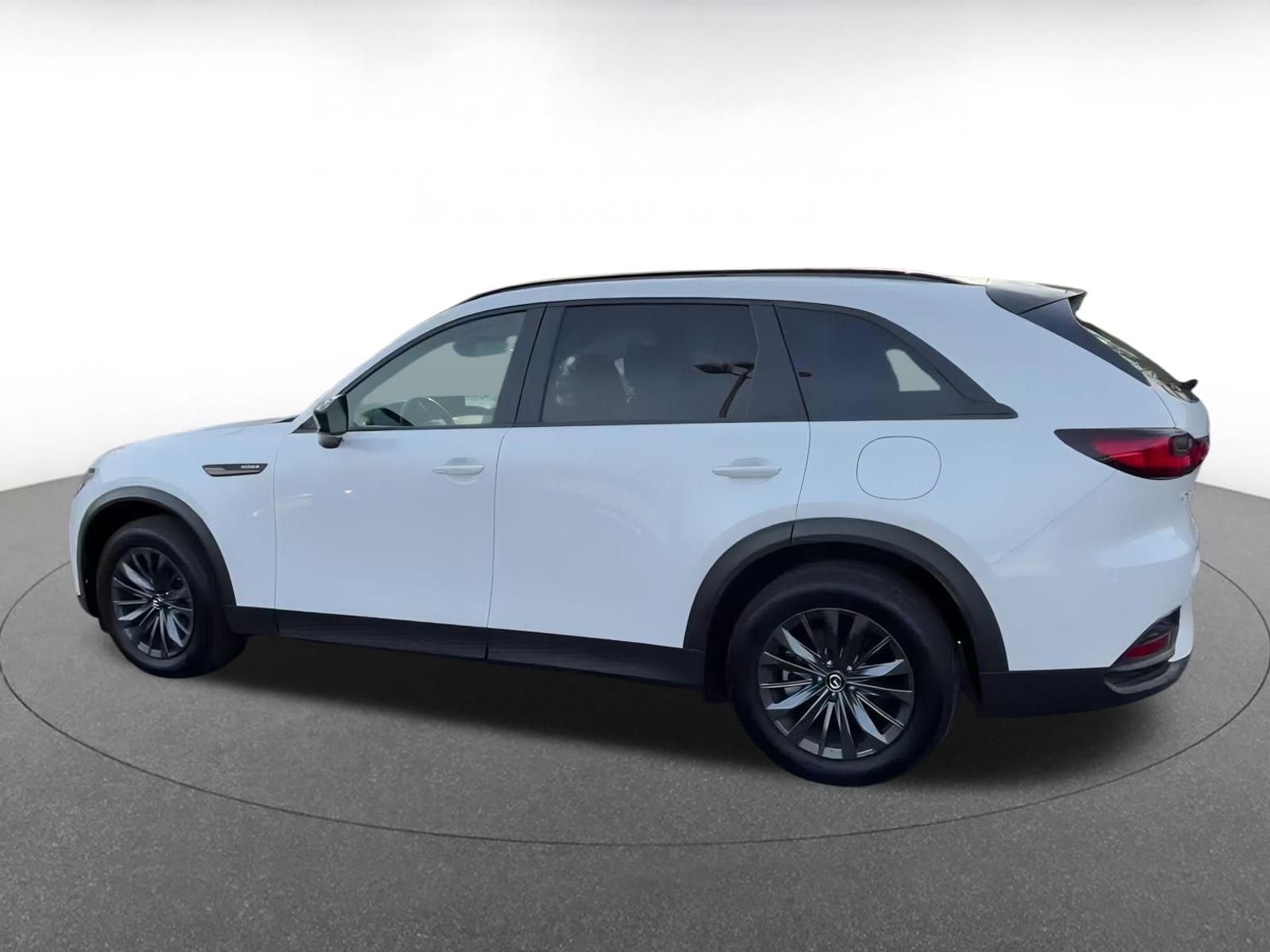 Thumbnail: 2025 Mazda CX-70 - 10