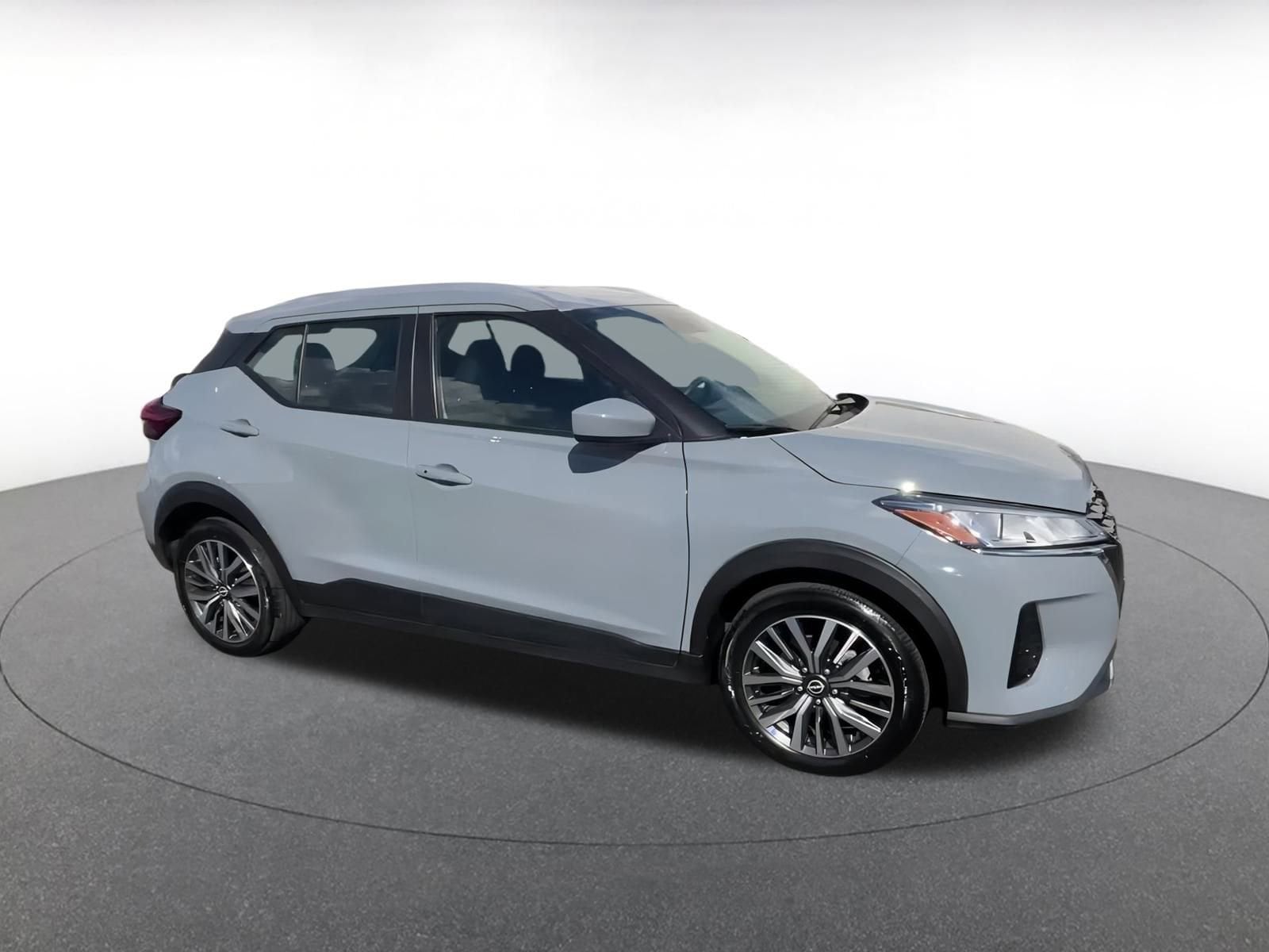 Thumbnail: 2024 Nissan Kicks - 2