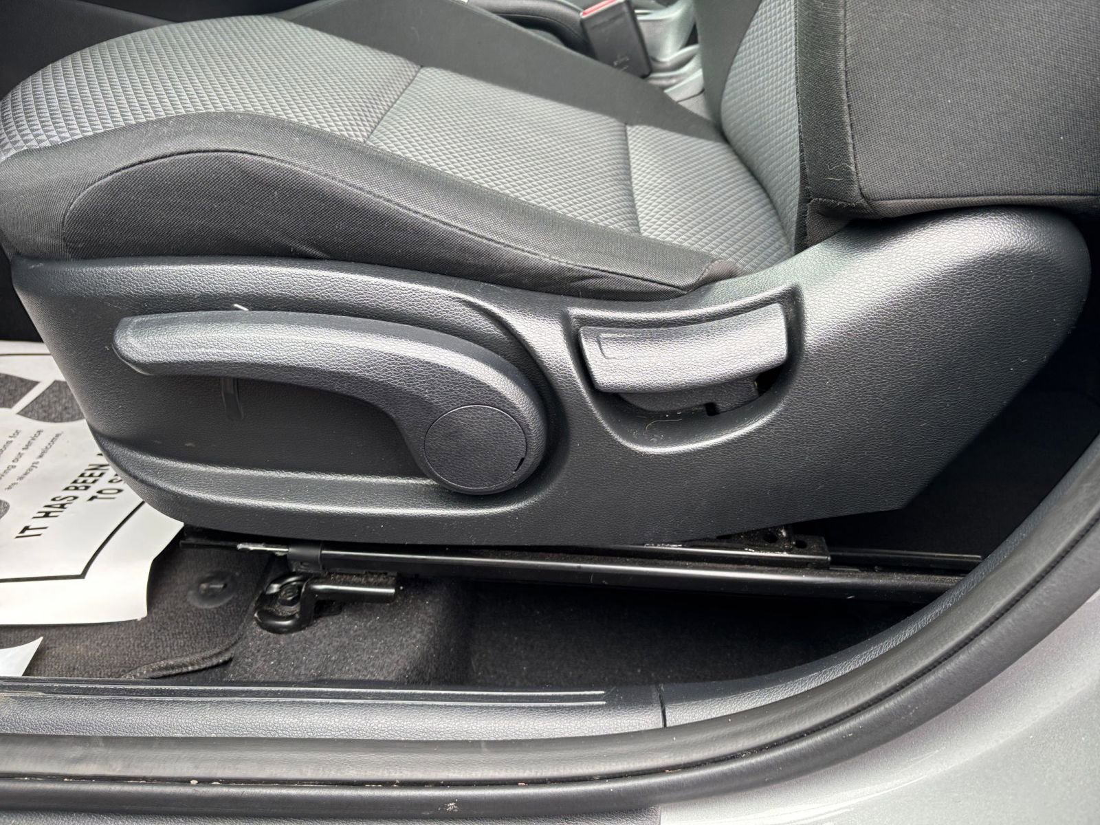 2023 Kia Soul LX 23