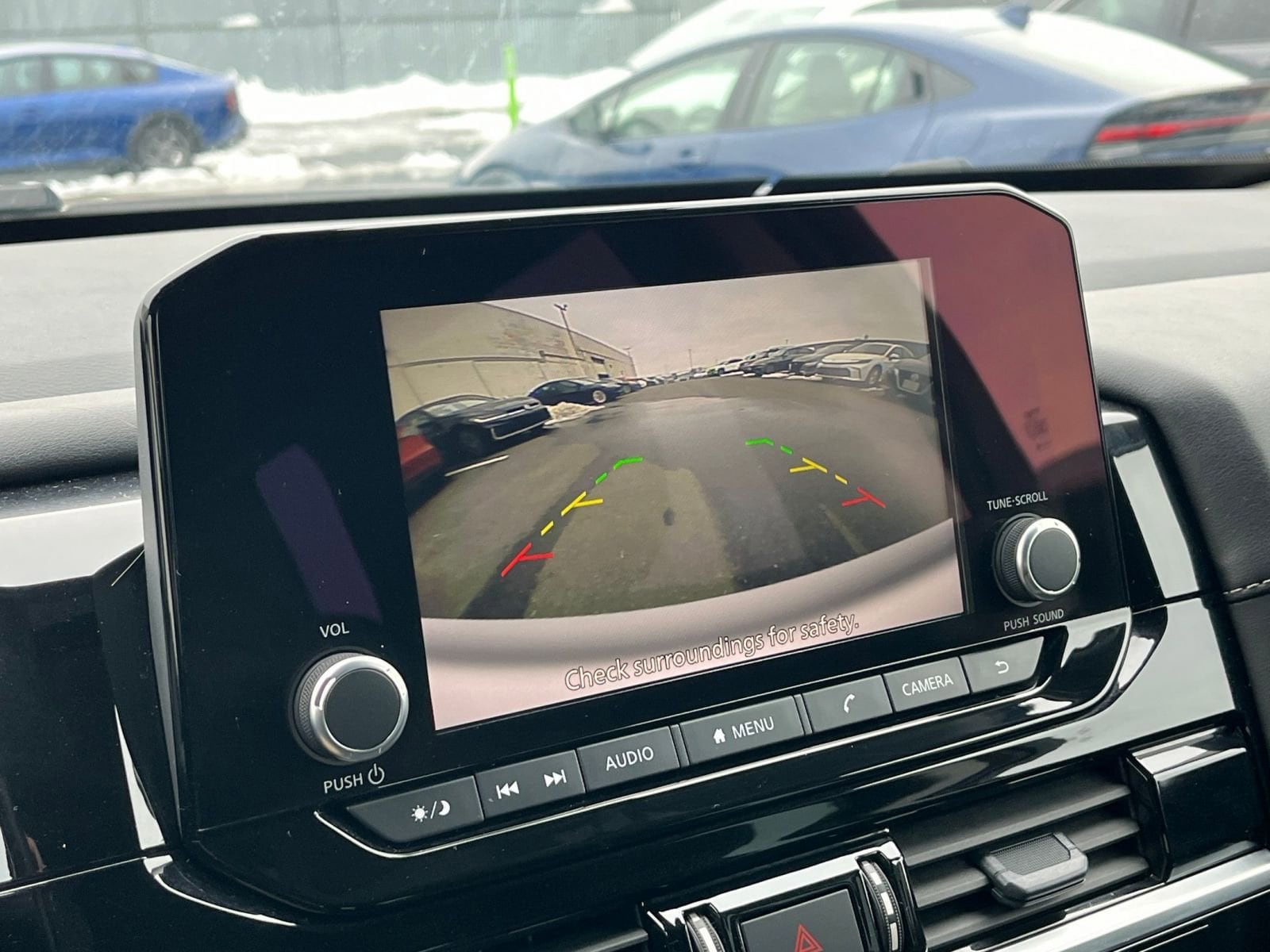 Thumbnail: 2025 Nissan Pathfinder - 25