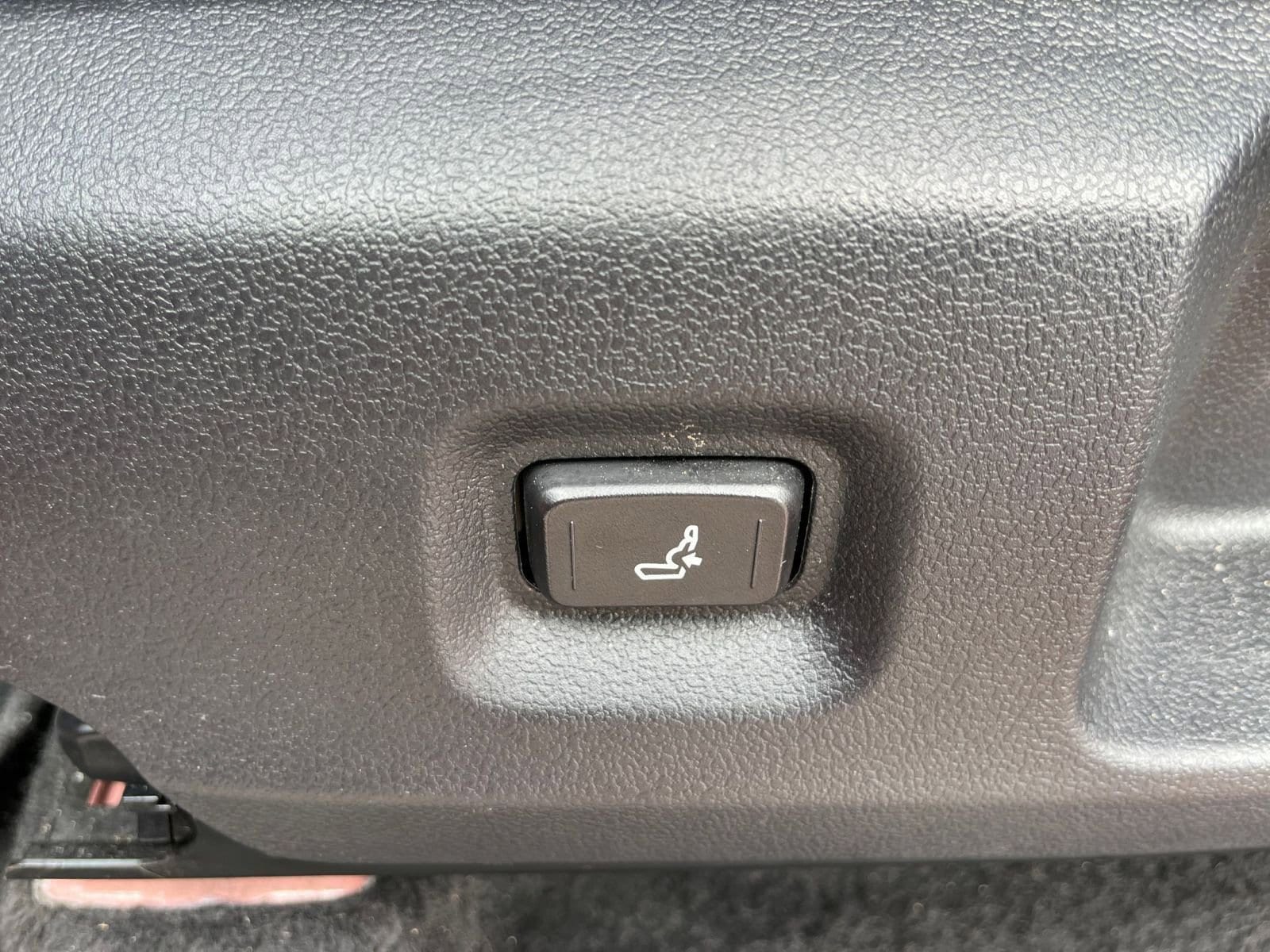 Thumbnail: 2024 Toyota Tacoma - 23