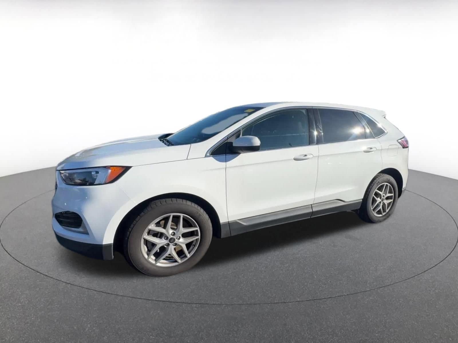 Thumbnail: 2024 Ford Edge - 7