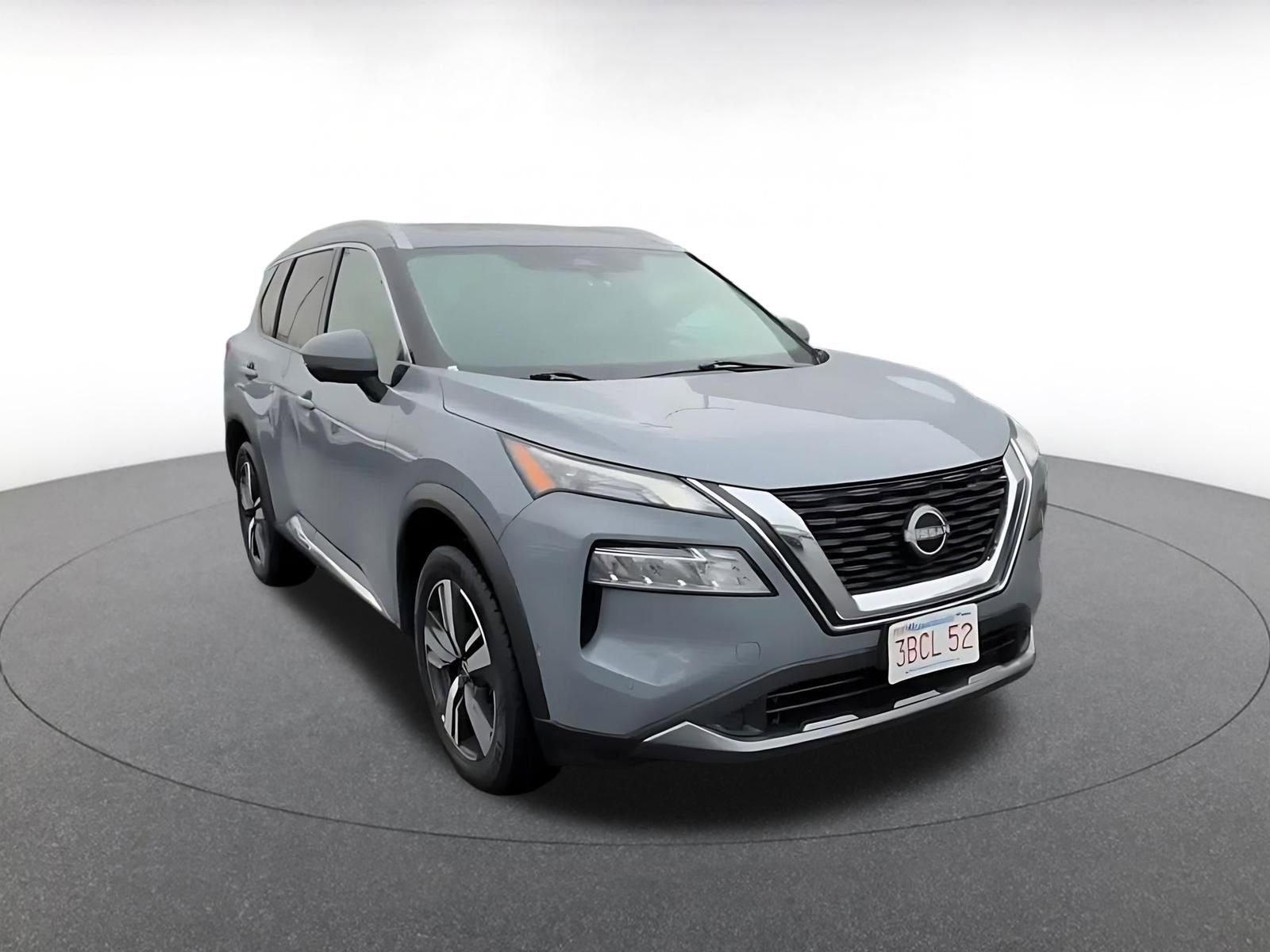 Thumbnail: 2023 Nissan Rogue - 3